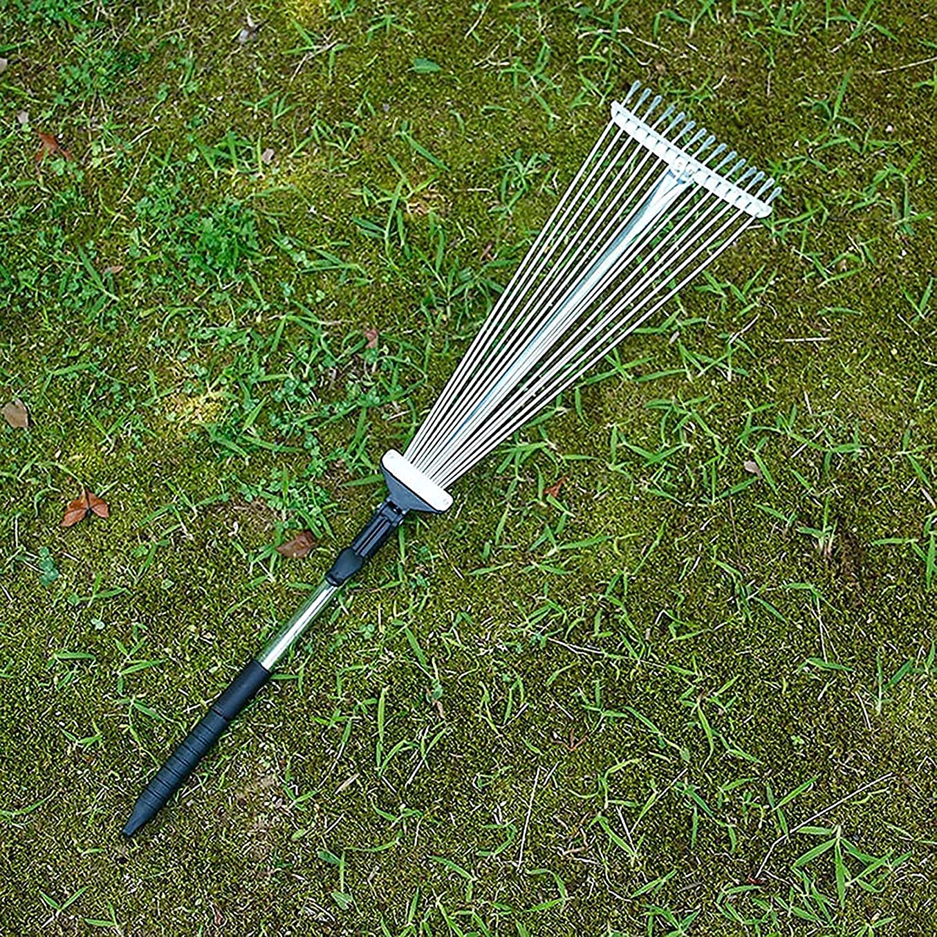 15 Zinken Teleskop-Strauchrechen|Klapprechen 170cm Laubrechen|Tragbarer Laubrechen zur schnellen Reinigung mit ergonomischem Griff 903