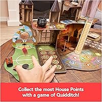 Vista 4 de Wizarding World Hogwarts Magical Mayhem 3D Juego de mesa Juego de Harry Potter para familias, adultos y niños a partir de 8 años