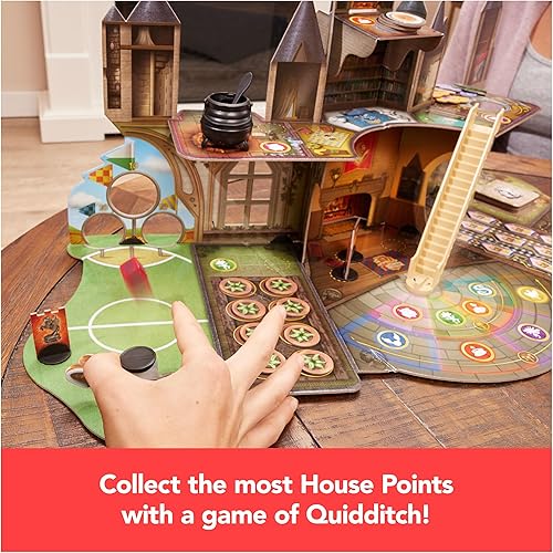 Miniatura 4 de Wizarding World Hogwarts Magical Mayhem 3D Juego de mesa  Juego de Harry Potter para familias, adultos y niños a partir de 8 años