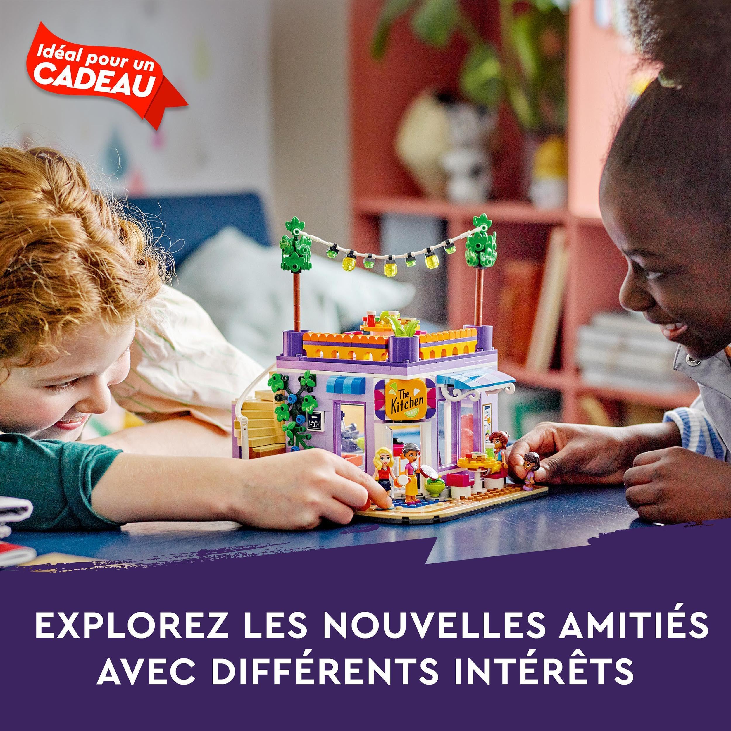 LEGO Friends La Cuisine Collective de Heartlake City - Jeu de Rôle avec Accessoires de Maison - Inclut 3 Mini-Poupées Plus Figurine Churro Le Chat - À Combiner avec Le Centre Collectif (41748) 41747