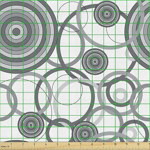 Miniatura 514 de Lunarable - Tela para amantes de perros de The Yard, patrón divertido de animales de dibujos animados en posiciones caprichosas estirando y Beige y