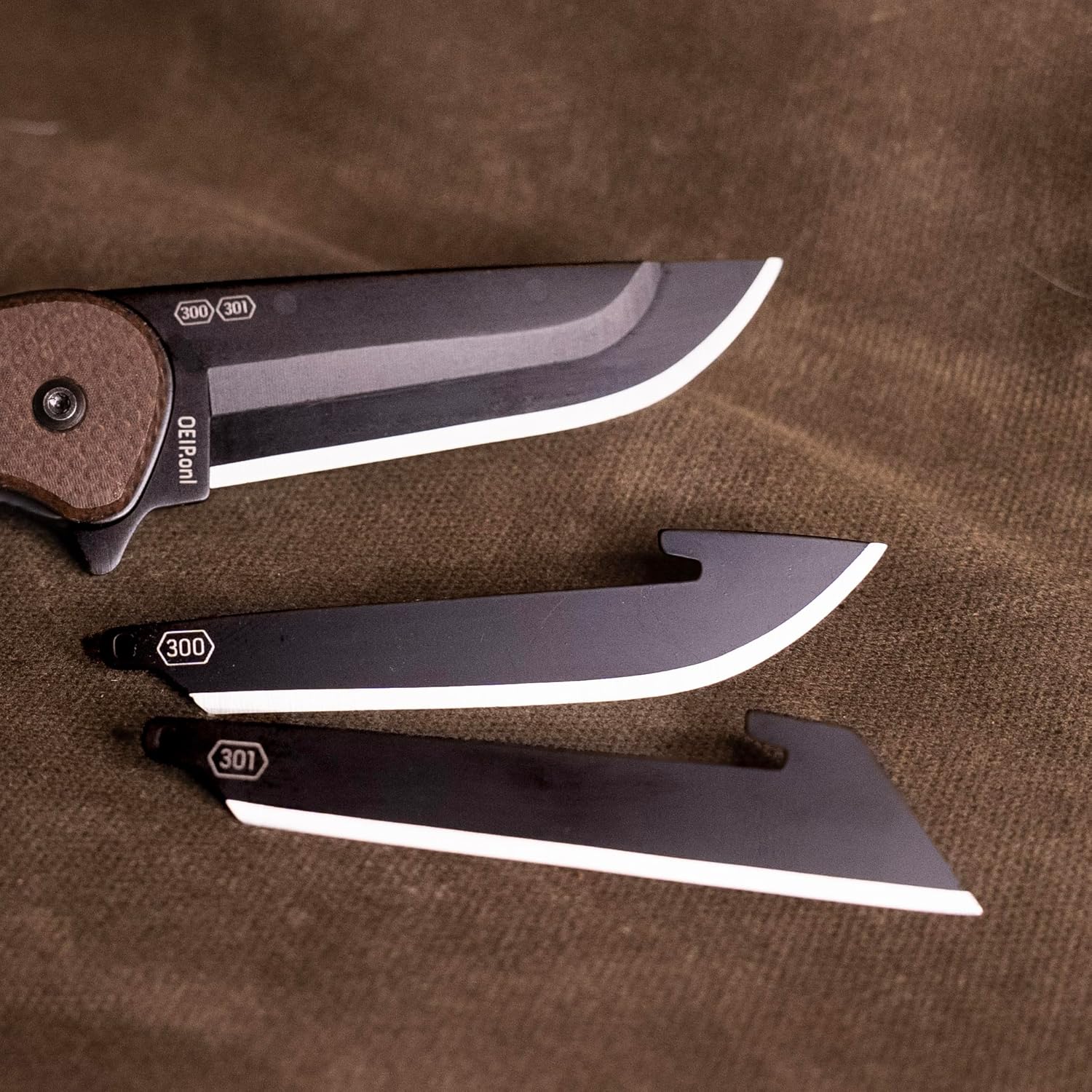 OUTDOOR EDGE Razor VX2 | Brown Burlap Micarta with Black Drop Point | Replaceable Blade EDC Folding Pocket Knife | 3" Stainless Blade, Reversible Pocket Clip | Outdoor, Camping, Survival, Utility