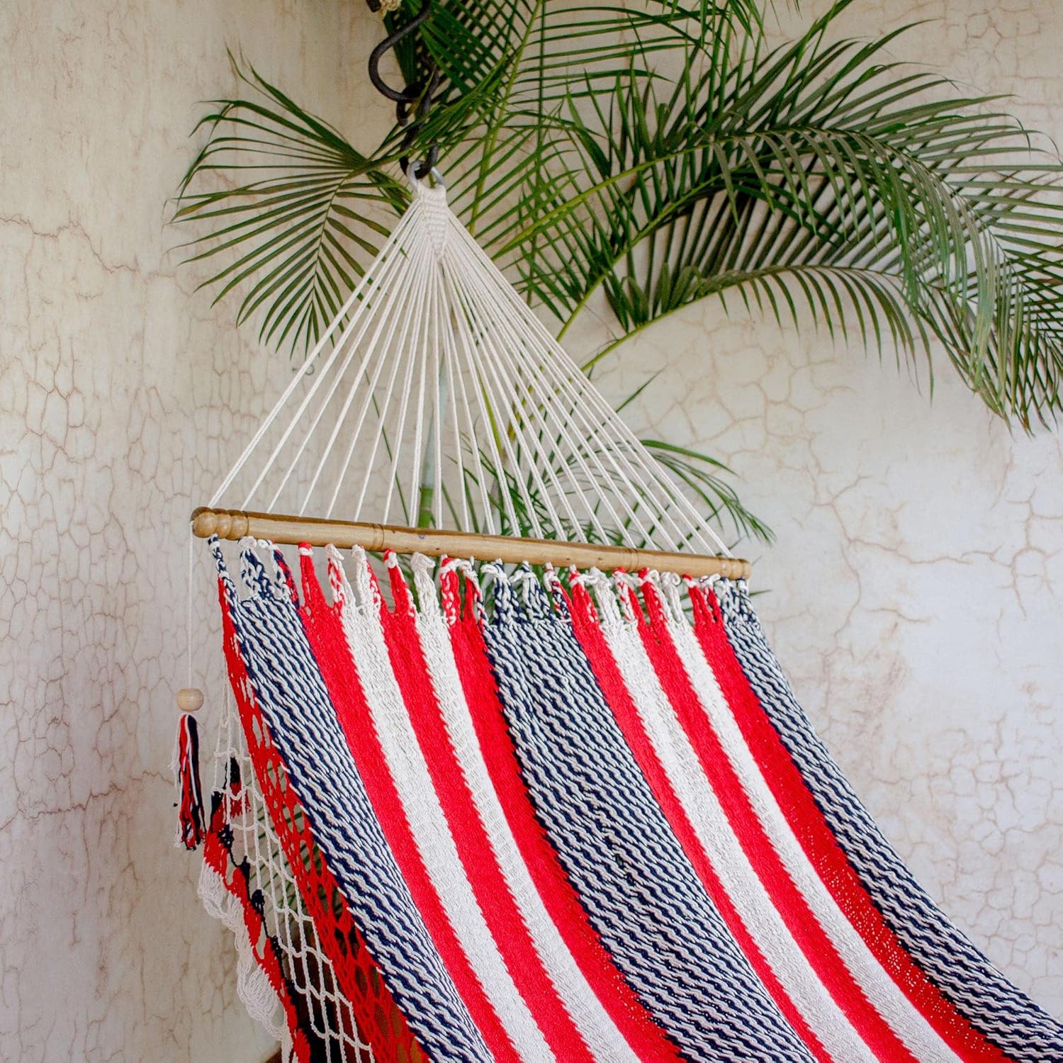 NOVICA Multicolor Hand Woven Cotton Rope Hammock, Celebration and Relaxation' (Single)