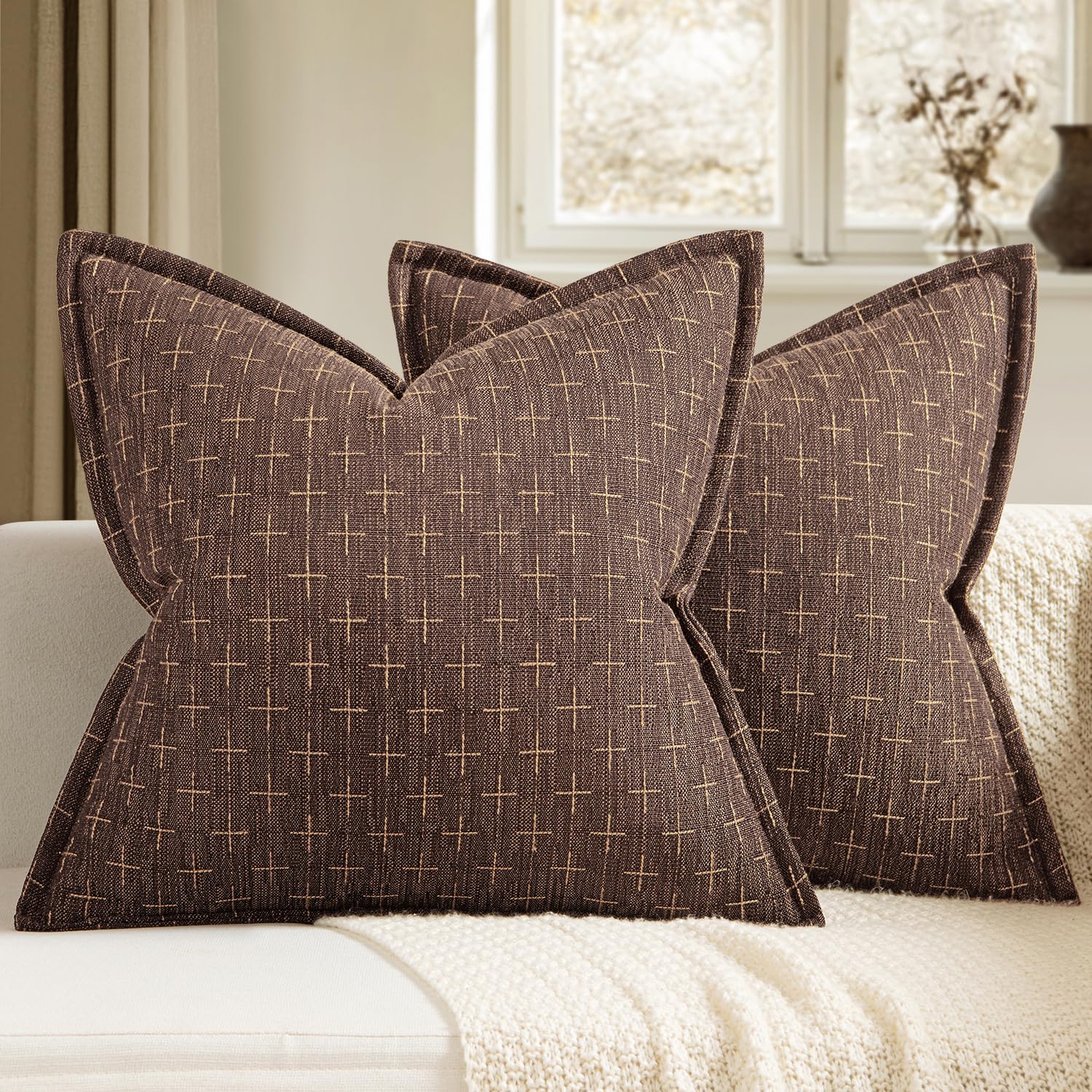 MIULEE Decorative Burlap Linen Throw Pillows Covers 18x18 Inch Dark Coffee Vintage Couch Pillow Covers Outdoor Modern Farmhouse Pillowcase Woven