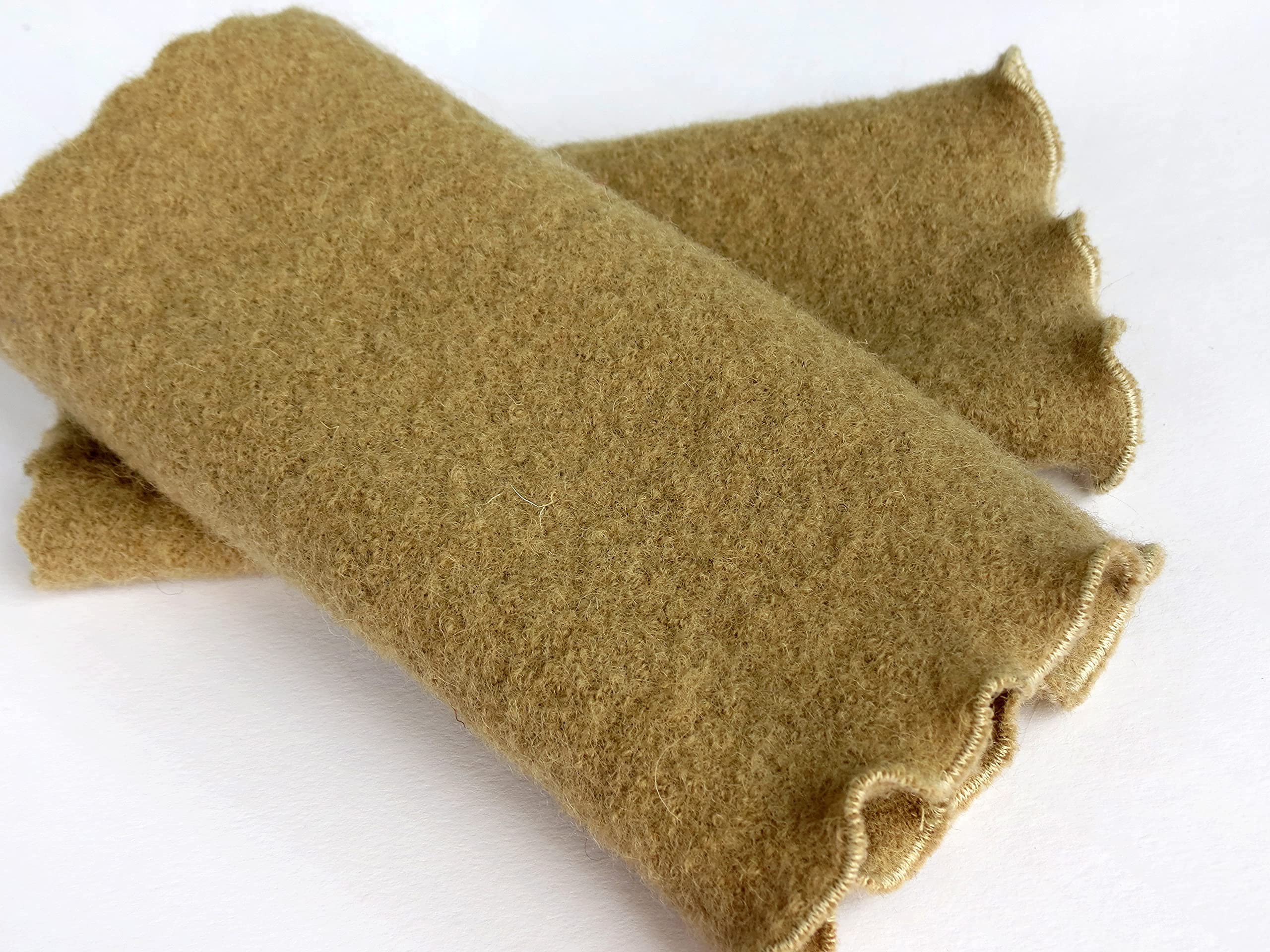 Armstulpen/Pulswärmer: Walkloden (Walkwolle, Kochwolle) in Beige-Farbe