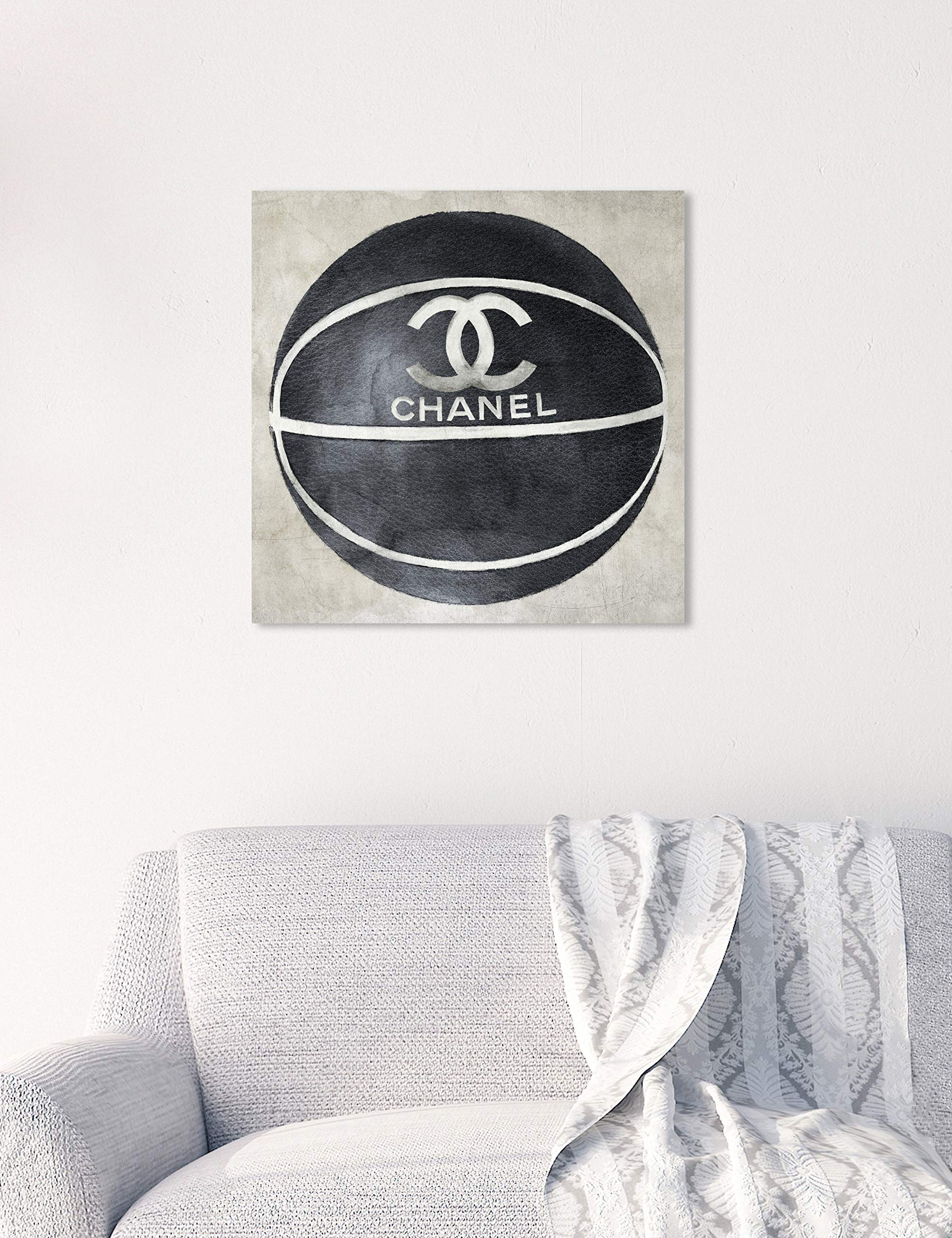 Amazon.com: The Oliver Gal Artist Co. Fashion and Glam Wall