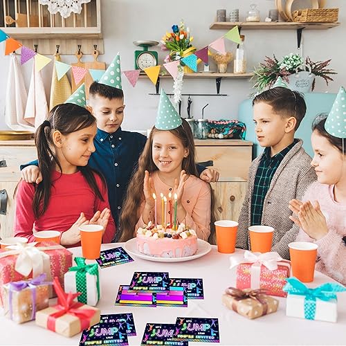 Miniatura 4 de ISOVF 25 tarjetas de invitación de baby shower de animales del bosque con sobres (4 x 6 pulgadas)  Invitaciones de fiesta de revelación de género de