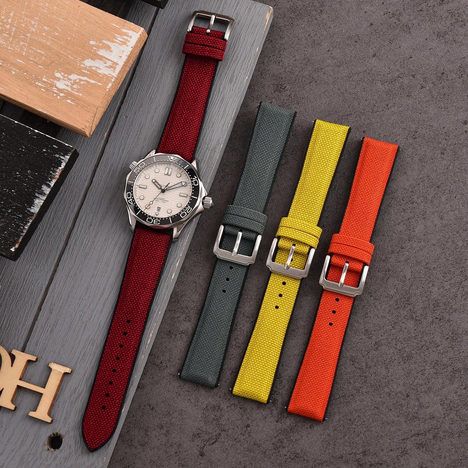 Sailcloth Watch Strap – 18mm 19mm 20mm 21mm 22mm Nylon Surface with Silicone Rubber Lining – Quick Release Sport Watch Band – Universal Fit – Multi Colors