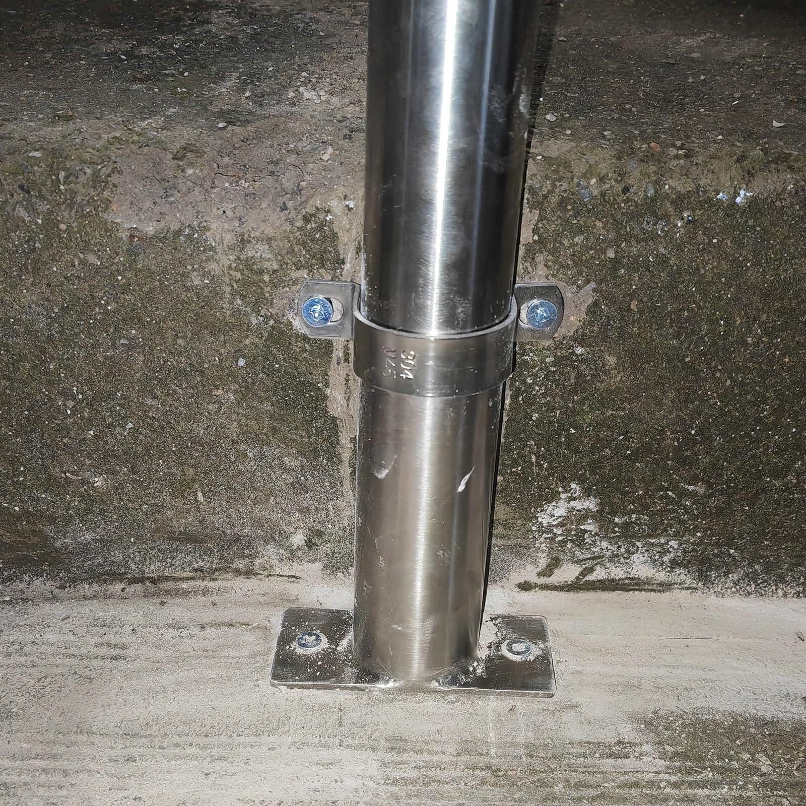 Genérico Base de Anclaje de Acero Resistente para Postes, Paquete de 1 a 5 Unidades, 10 Soportes de Valla para Puertas de Madera, Montaje en hormigón con Tornillos, Soporte de Poste Resistente y Dura
