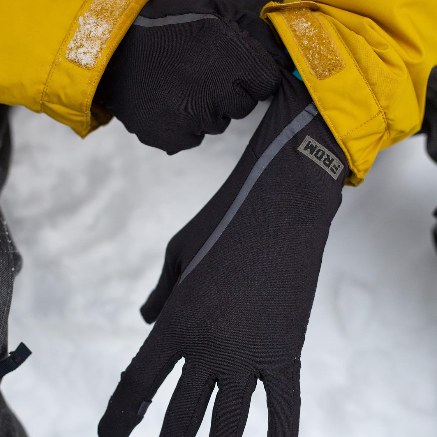 FRDM Vigor Lightweight Liner Gloves Touchscreen Hiking Running Fishing Photography Outdoor Activities, for Men & Women : Sports & Outdoors