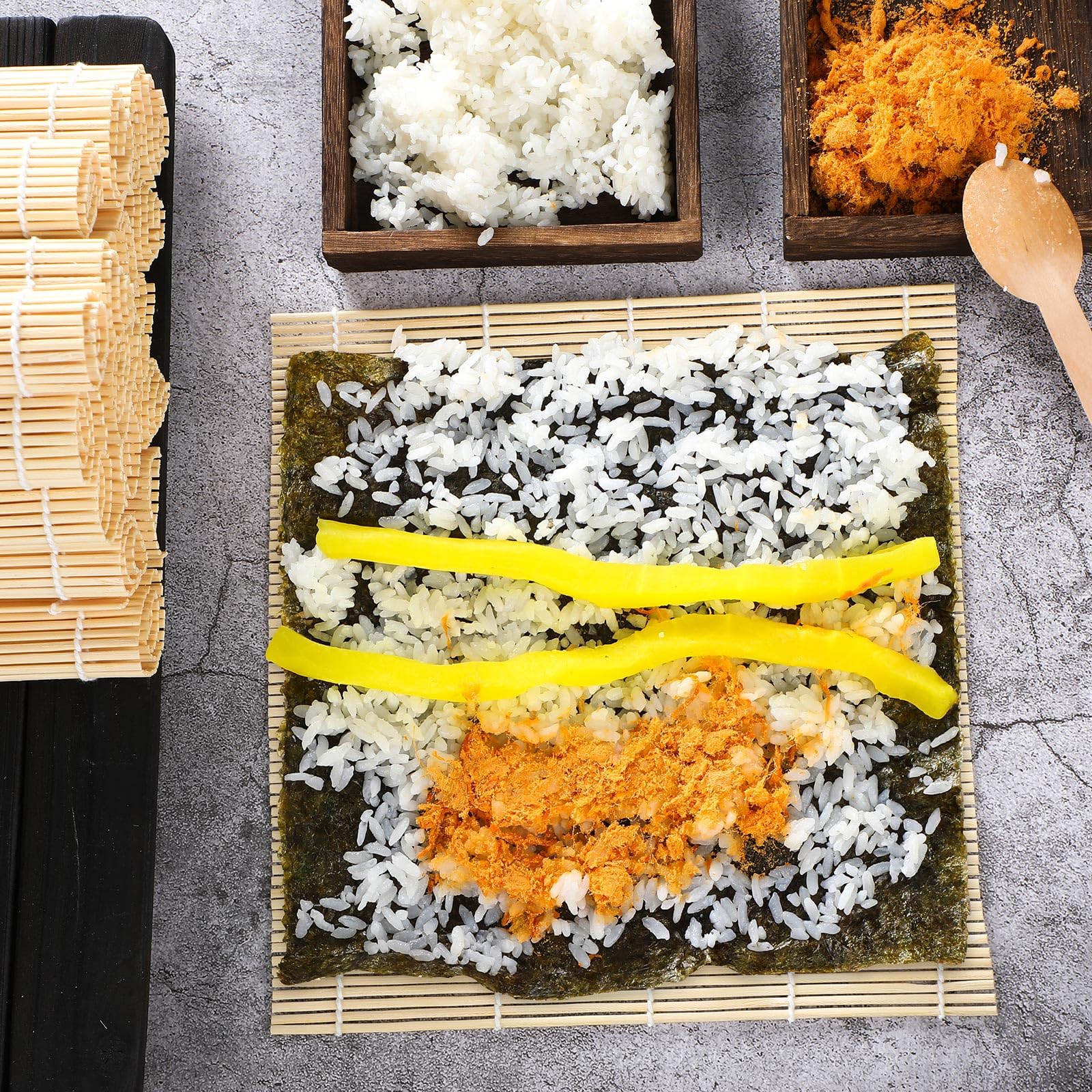 Hoolerry Sushi-Matte, Bambus-Sushi-Matte, antihaftbeschichtet, quadratisch, Rollmatte für Zuhause, Partyzubehör, 24,1 x 24,1 cm, 12 Stück
