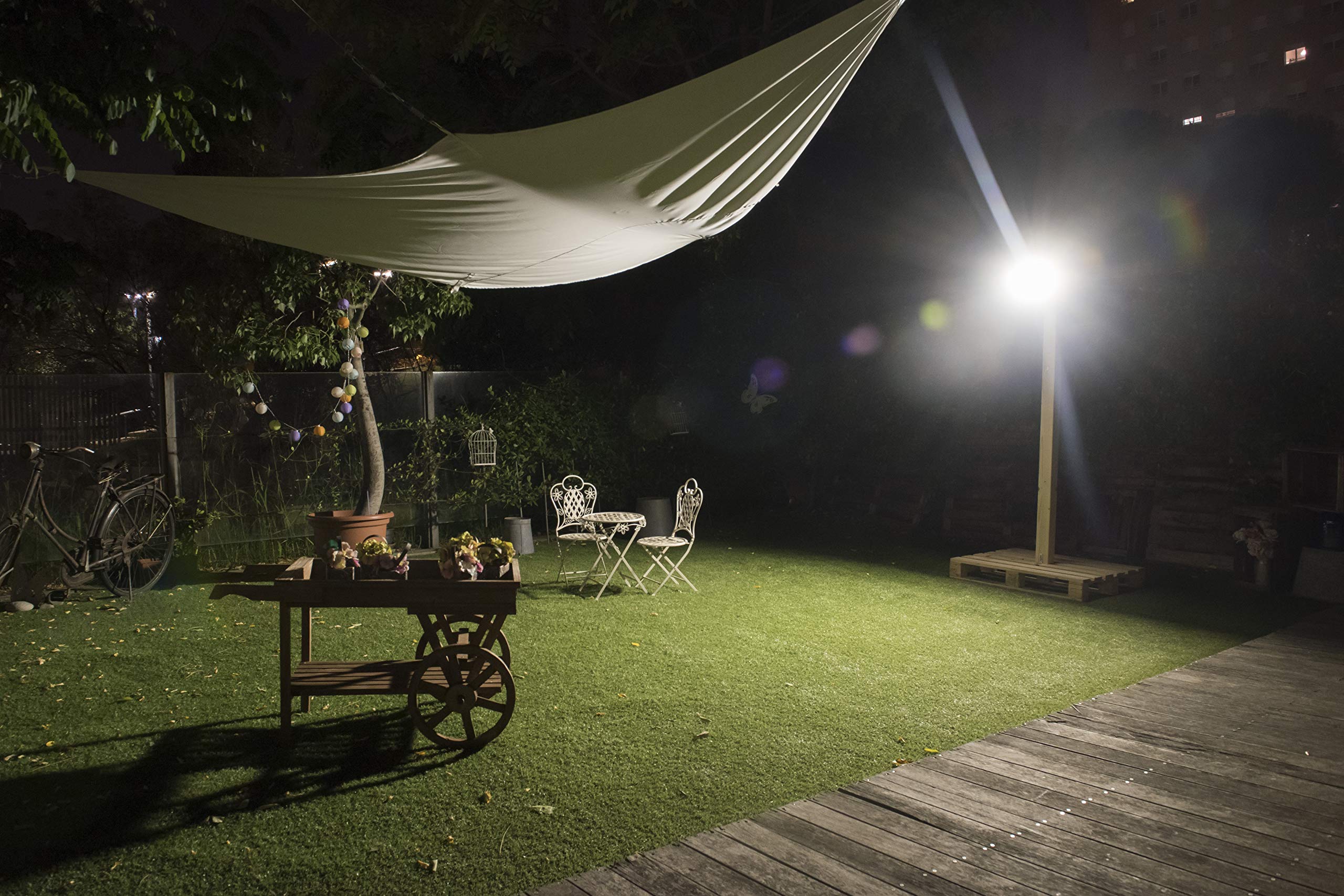 Foco Solar Led 100W, Panel Solar, Batería, Regulable Mando a Distancia, Luz Exterior Autonomía 8-15 Horas, Luz Neutra 4000K