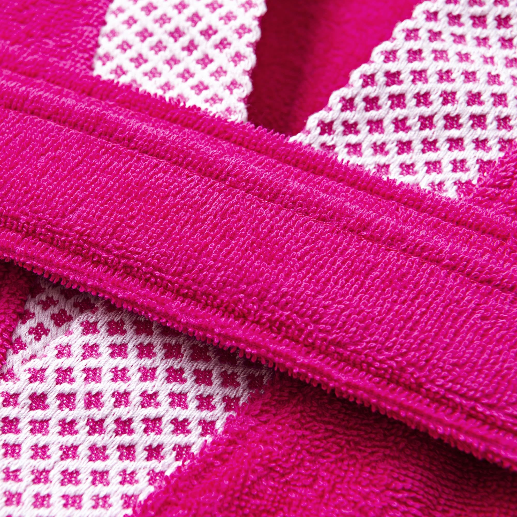 Albornoz 380gsm 100% algodón con ribete jacquard Summer Benetton