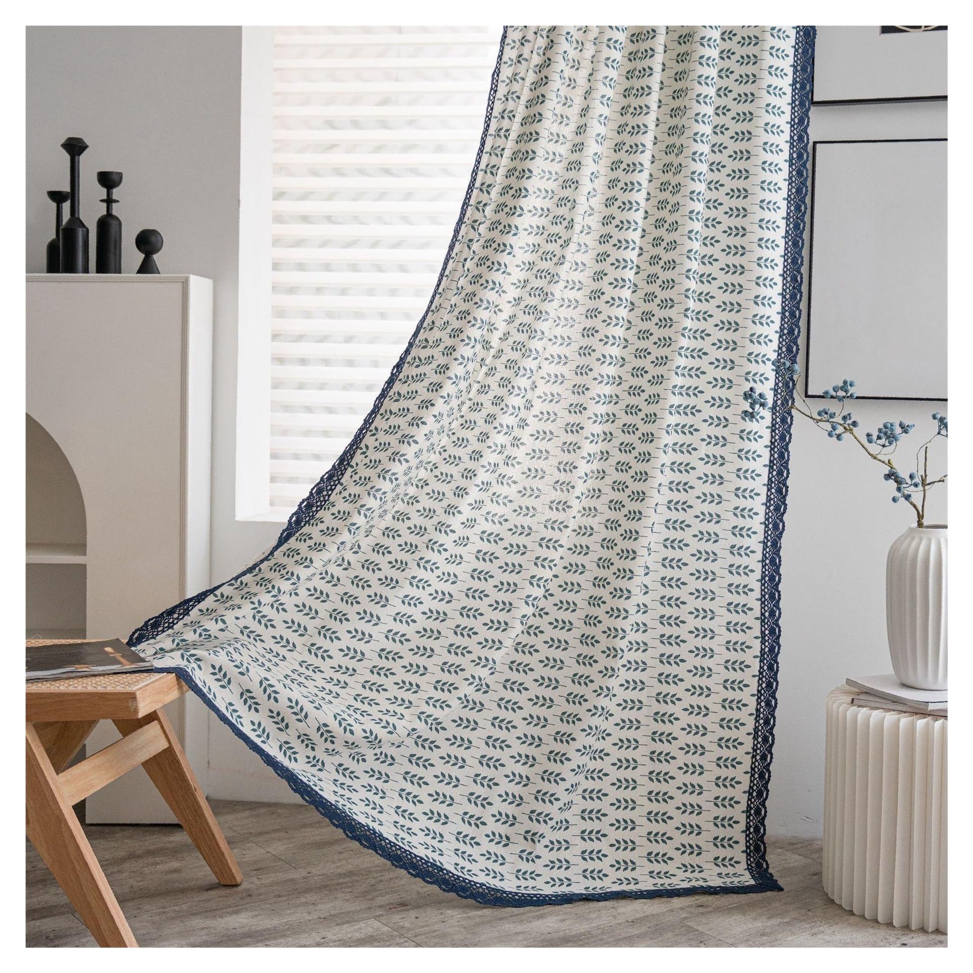 Rideaux imprimés verts pour une ambiance naturelle dans votre salon