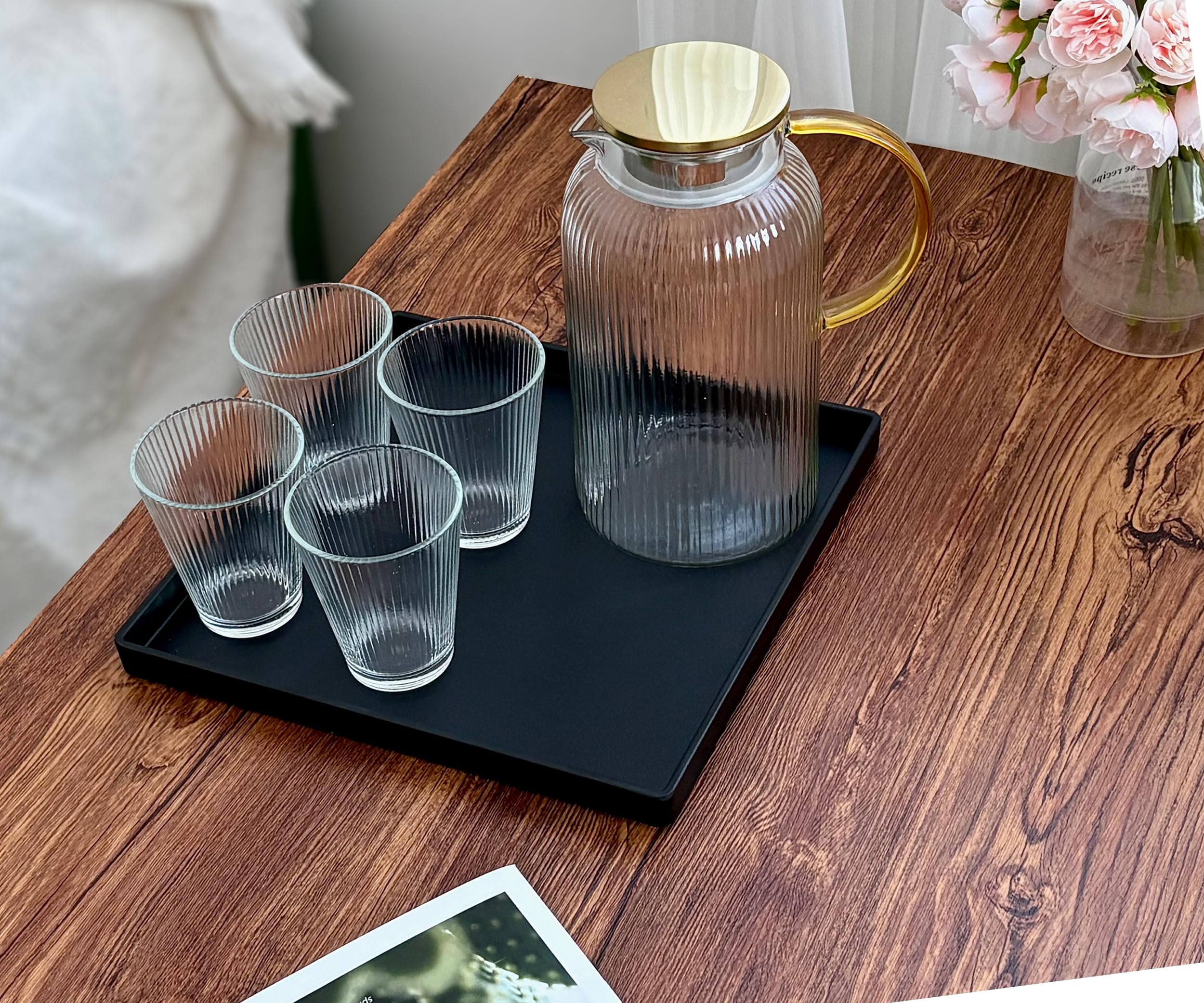 Vassoio quadrato nero, 28 cm, confezione da 3 vassoi decorativi per bagno, tavolino, comò e piano di lavoro della cucina, vassoio nero per decorazioni domestiche, gioielli, trucco e snack