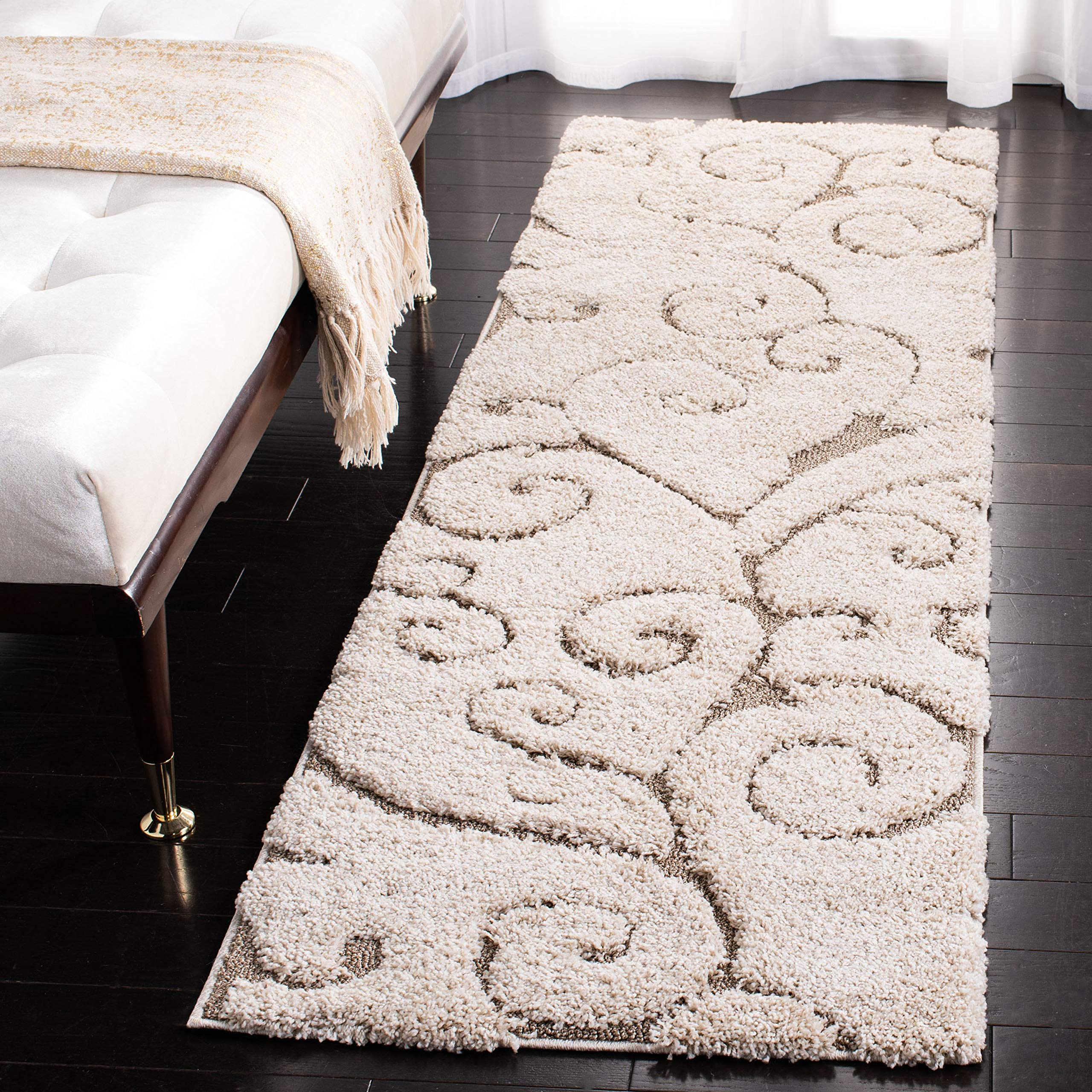 SAFAVIEH Florida Shag Collection Runner Rug - 2'3" x 7', Cream & Beige, Scroll Design, Non-Shedding & Easy to Clean, High-Low Plush Pile, Ideal for