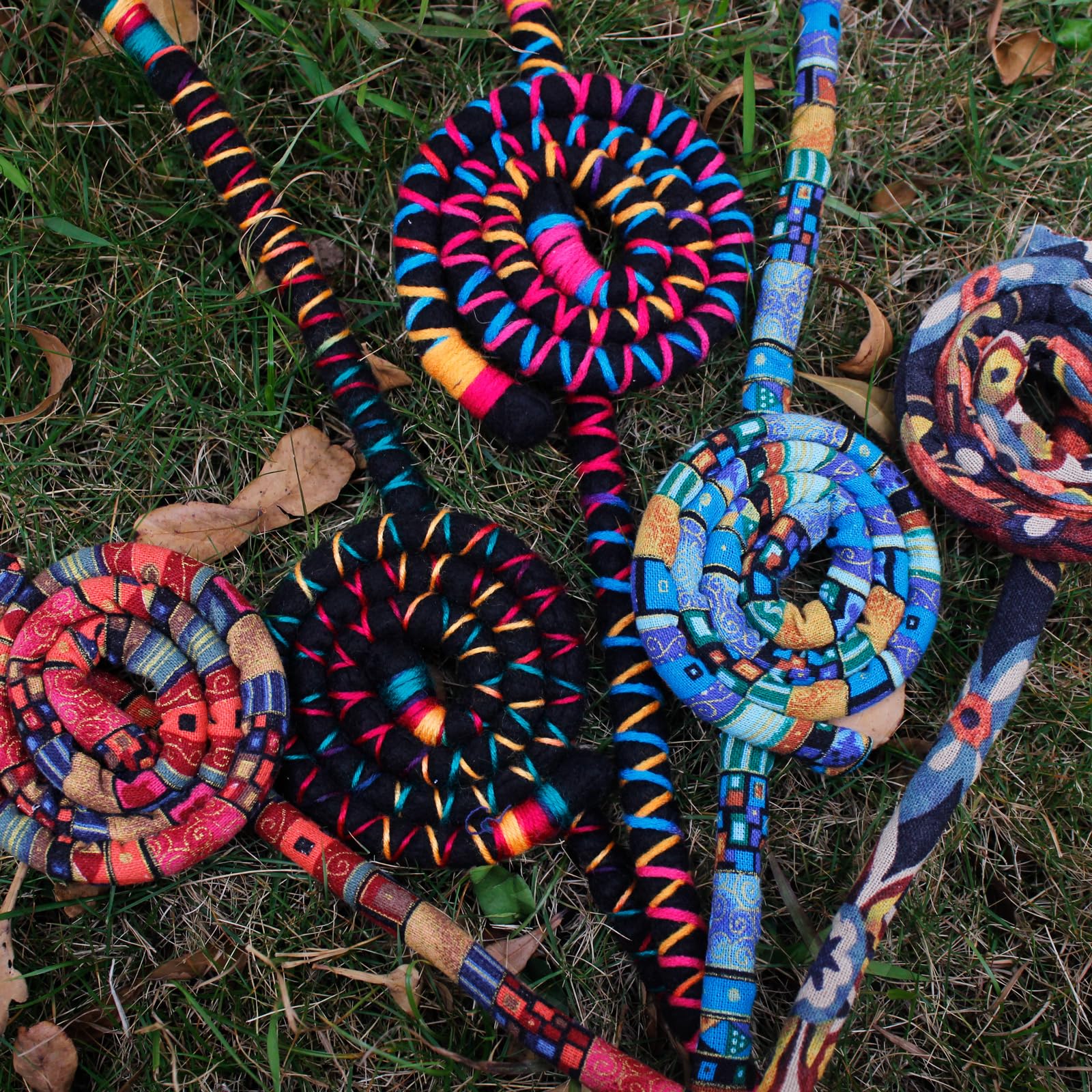 Amazon.com: Spiral Lock Hair Tie Dreadlock Accessory  display picture 1