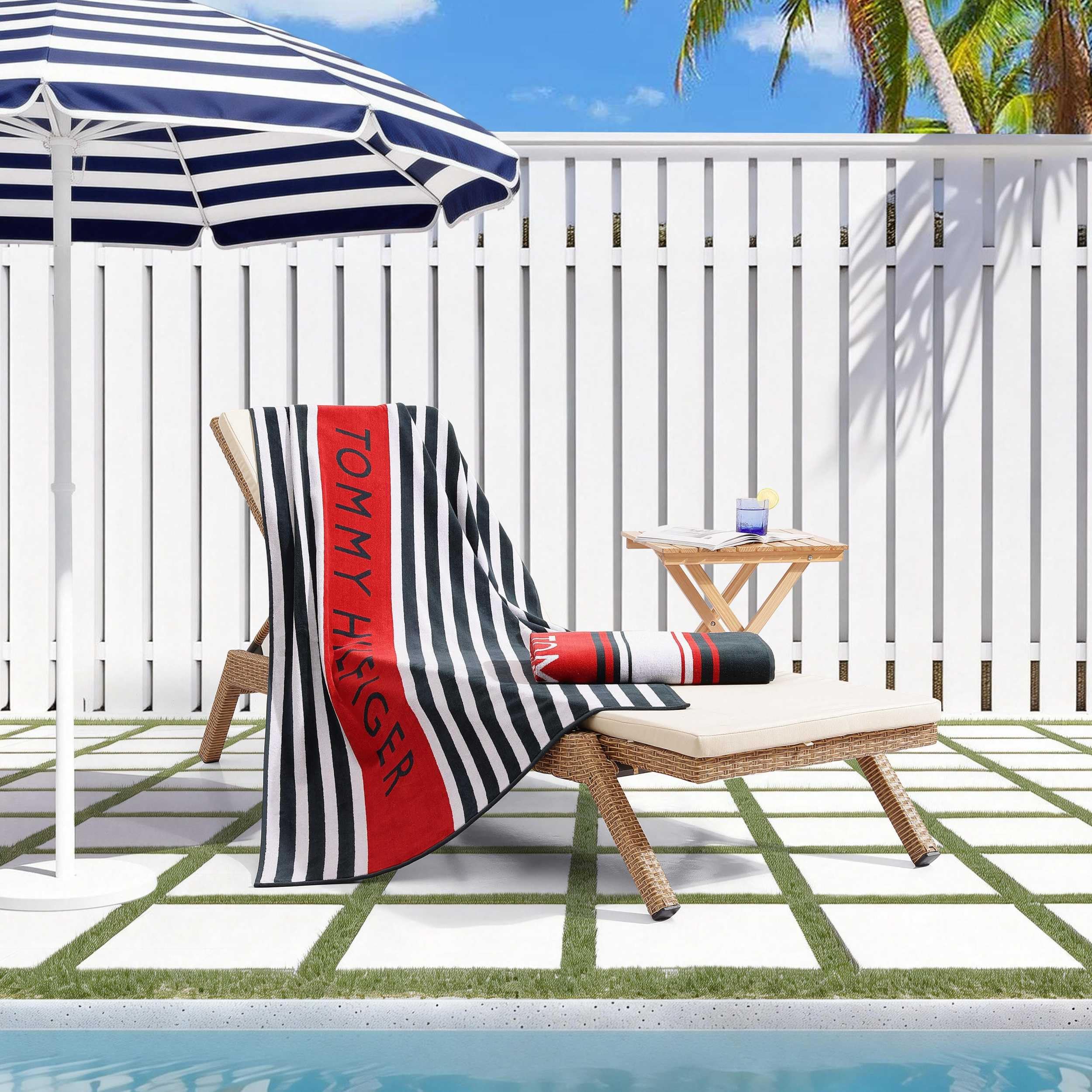 トミーフィルフィガー プールタオル Amazon.com: Tommy Hilfiger - Beach Towel Oversized, Cotton Velour