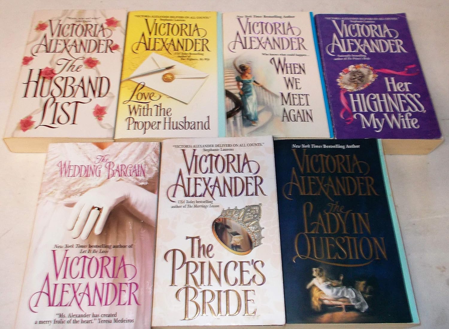 Effington Family & Friends 7 Pack Victoria Alexander Books