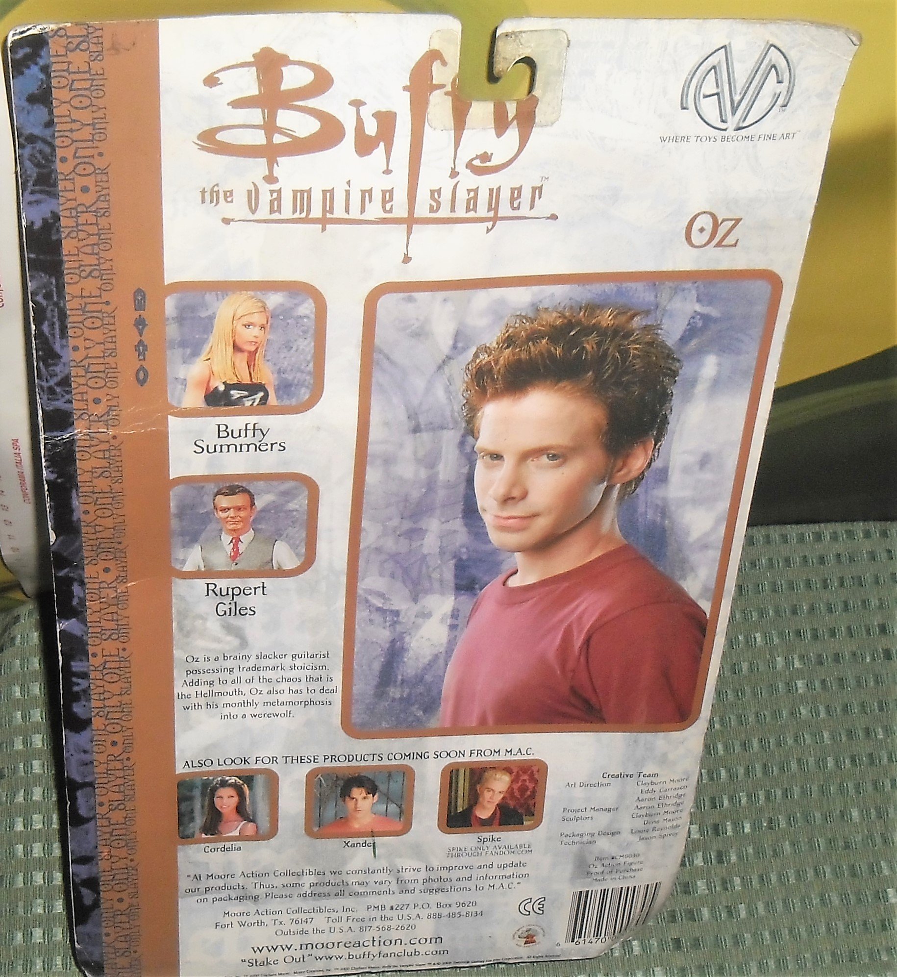 Amazon.com: Buffy the Vampire Slayer - Figura de acción exclusiva