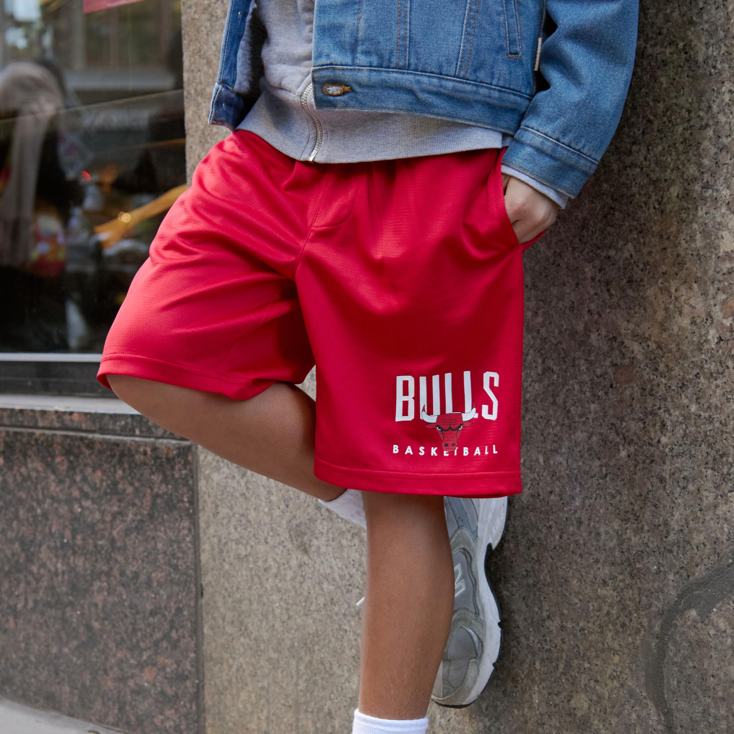 Ultra Game Pantalones cortos de baloncesto oficiales de la NBA Teamster para niños