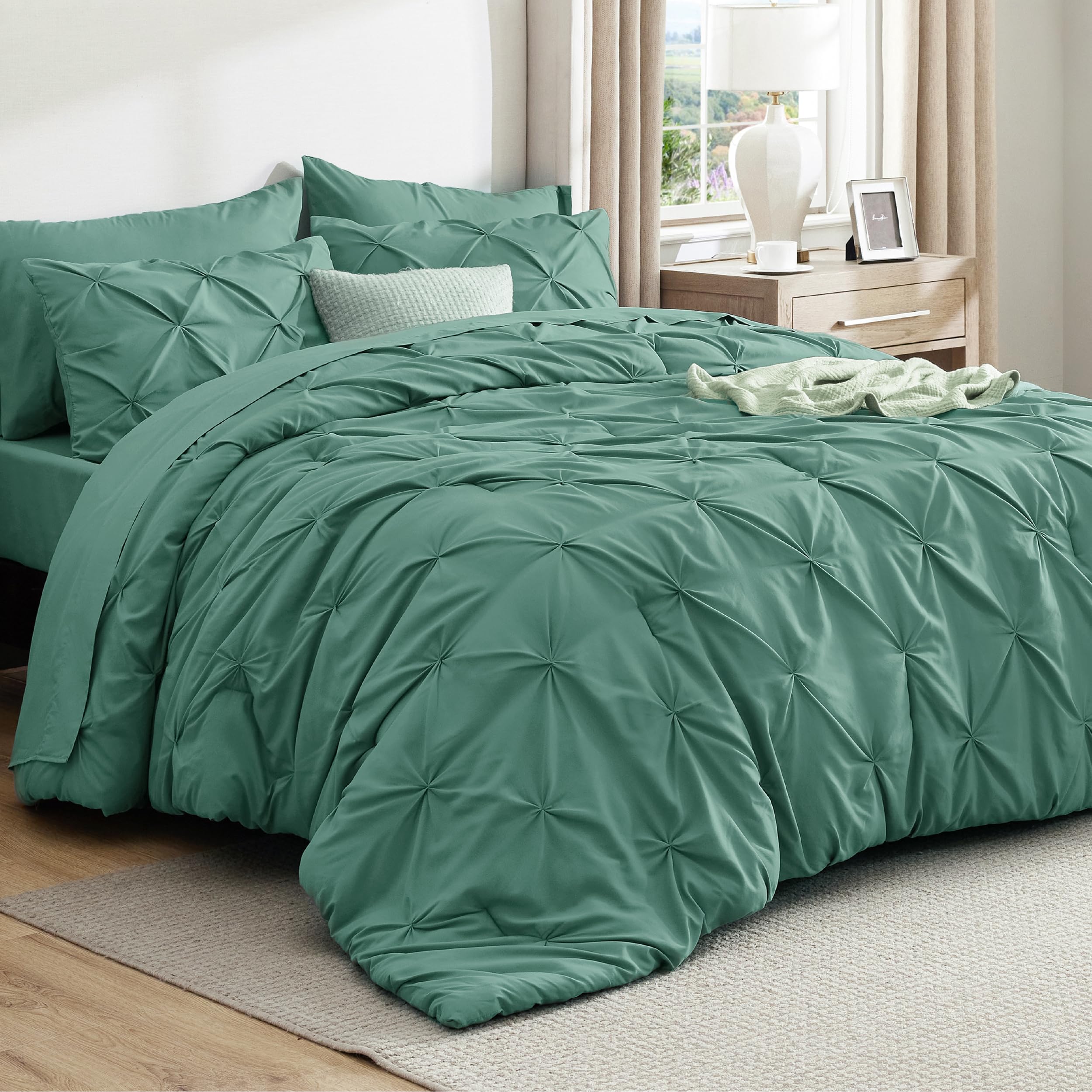 Bedsure Twin Comforter Set &amp; Sheet Set, 5-Piece Grayish Green Bedding Set