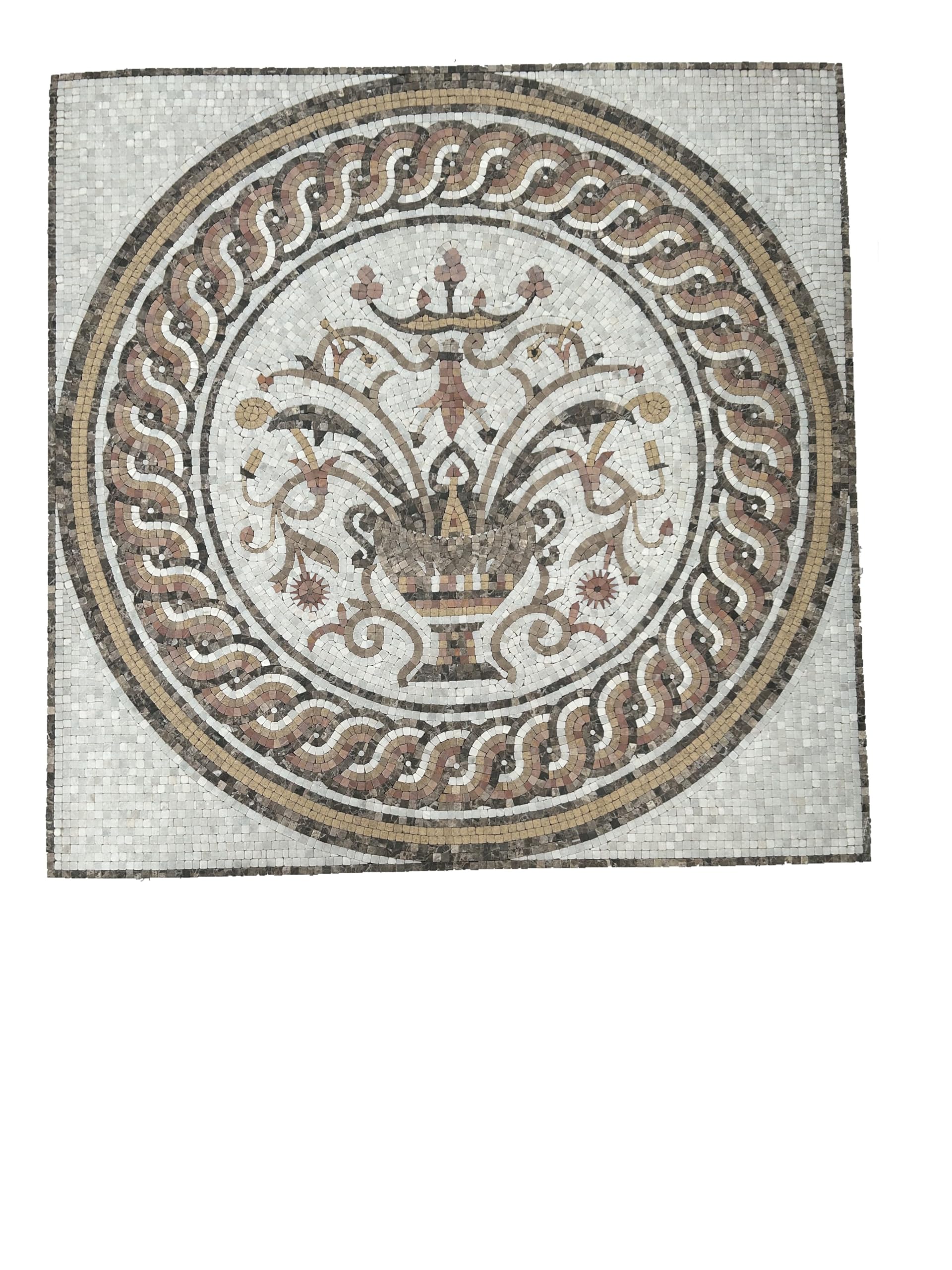 Mosaico tipo romano de 100x100cm. Pegado en malla especial,. Modelo Pyocan, mármol natural