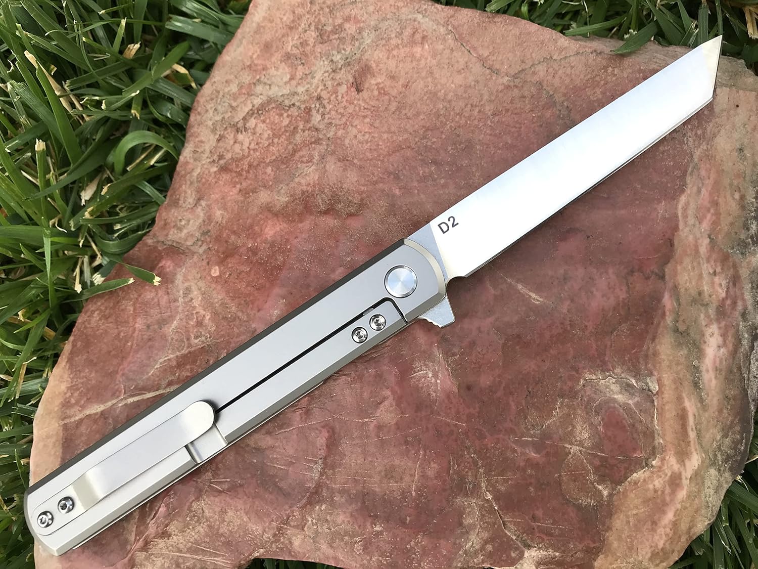 Solid Titanium Handle EDC Pocket Folding Knife! D2 Steel Blade! Includes Sheath! (Tatsu Standard)