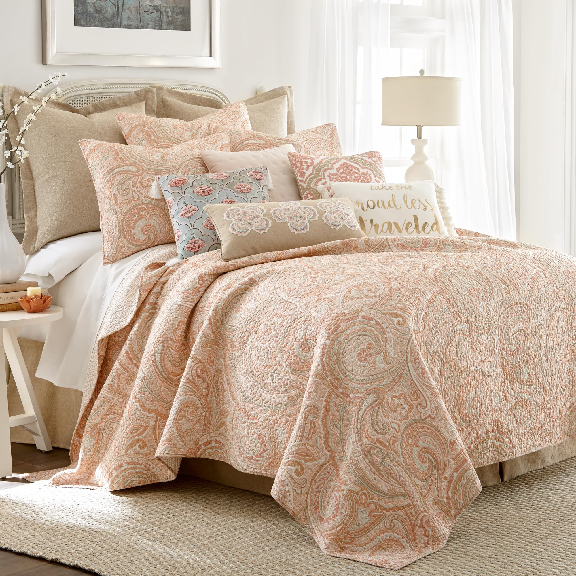 M　CORAL&TUSK institcs Fancy Flight Pillow | Coral & Tusk