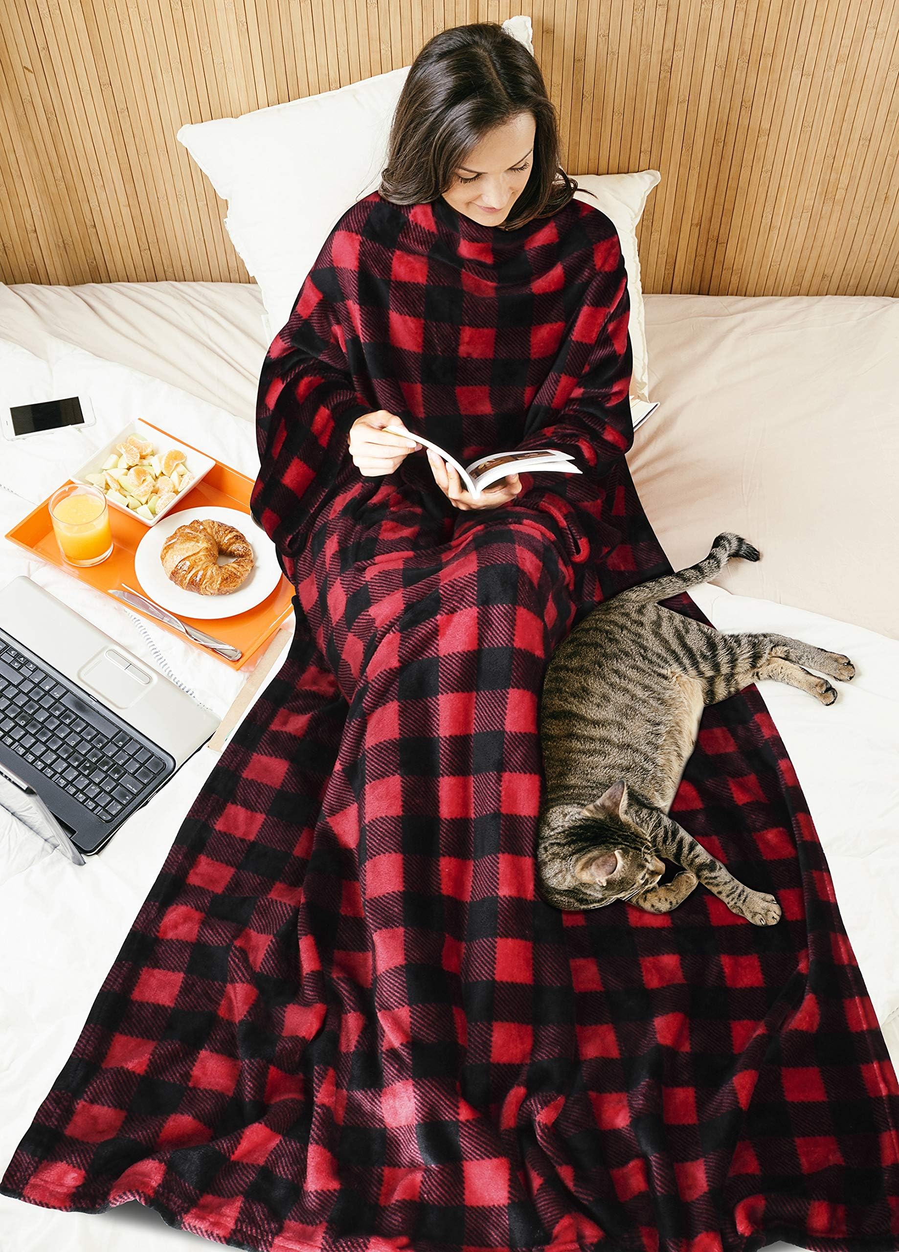 Red Plaid Fleece Wearable Blanket with Sleeves for Women Men, Super Soft Warm Cozy Micro Plush Functional Lightweight TV Wrap Checkered Throw Blanket with Pocket for Lounge Couch Office