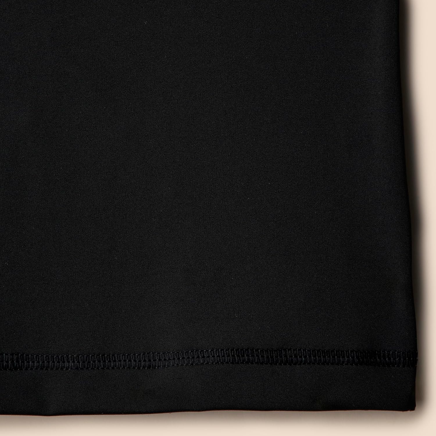 Amazon Essentials Boys and Toddlers' Short Sleeve Rashguard T-Shirt - Image 4