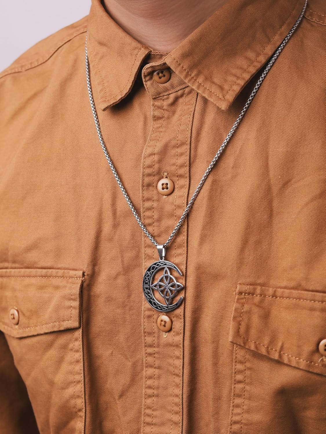 HAQUIL Celtic Knots Necklace, Stainless Steel Celtic Crescent Moon Triquetra Knot Pendant, Box Chain, Celtic Jewelry Gift - Image 6