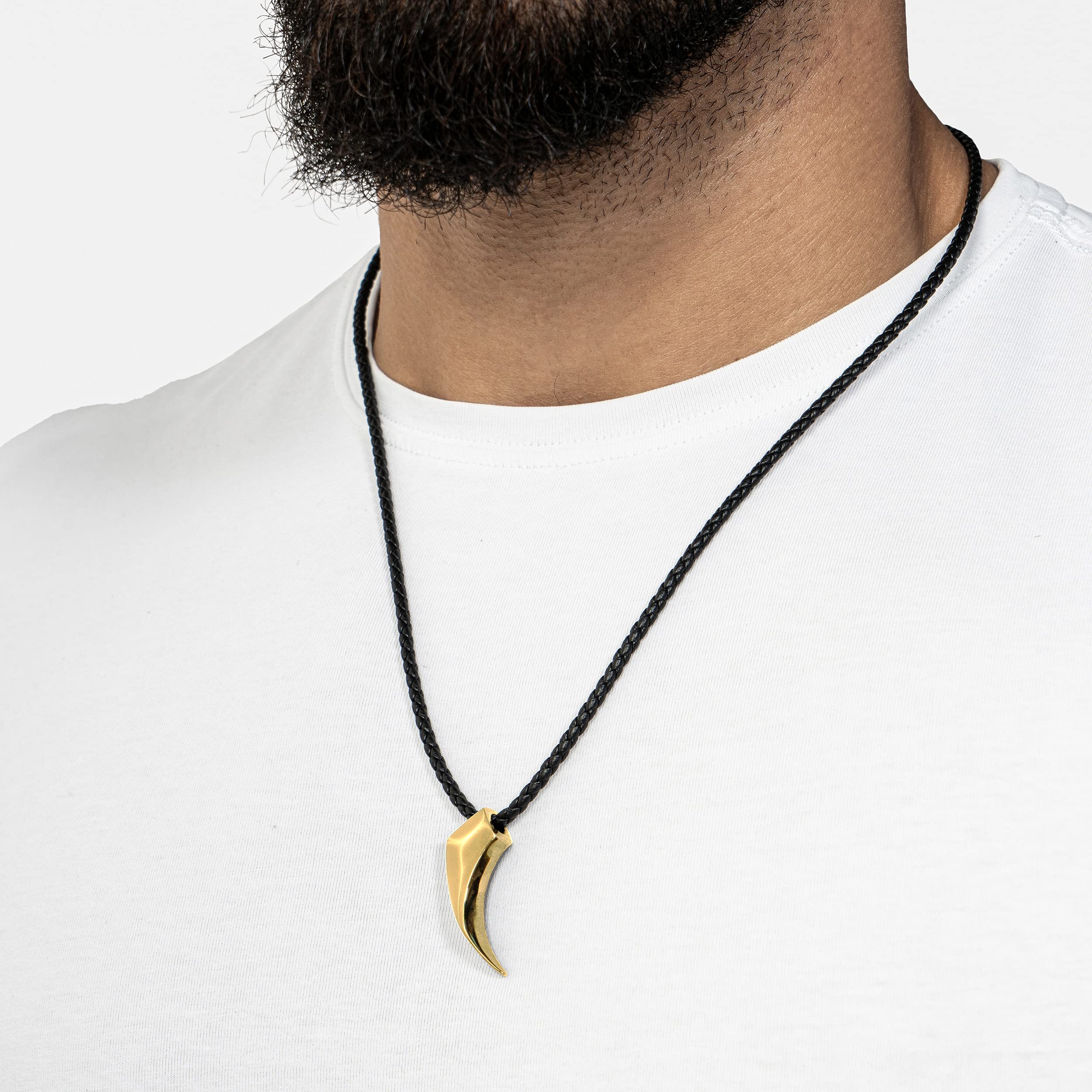 SERASAR Collier en Cuir Premium pour Hommes | Pendentif en Acier Inoxydable | Fermoir Sécurisé | Trois Couleurs | Boîte à Bijoux Inclus