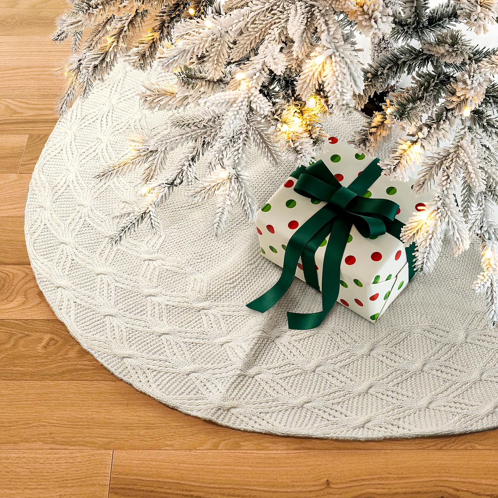 S-DEAL Knitted Christmas Tree Skirt, White 24 Inches Thick Rustic Tree Skirt for Xmas Decoration