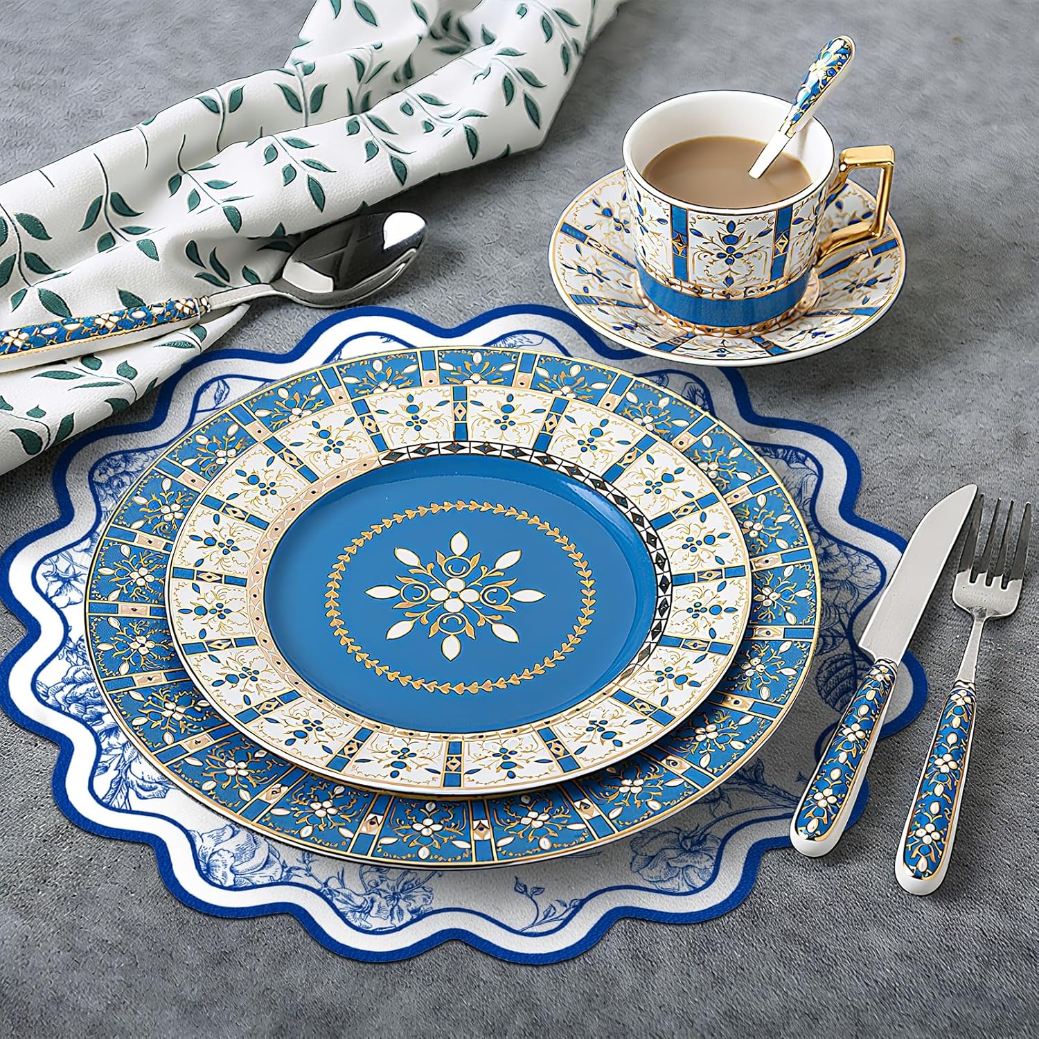 Set of 6 Blue Floral Vinyl Placemats 13 Inch Scalloped Chinoiserie Faux Leather Placemats Waterproof Flower Table Mats Heat Resistant Place Mats for Table Setting Wedding Bridal Shower Party Decor