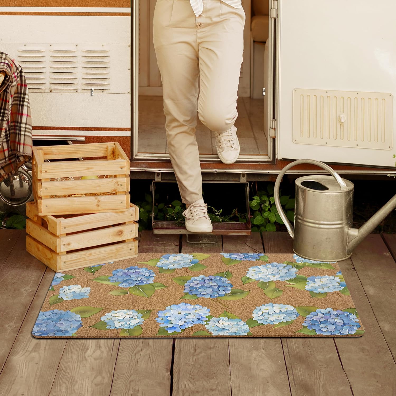 Blue Hydrangea Floral Door Mat, Hydrangea Flower Decorative Front Door Mat Outside Entrance, Blue Hydrangeas Artificial Coir Doormat Rugs for Indoor Porch Patio Entryway Entry, 17x30 in