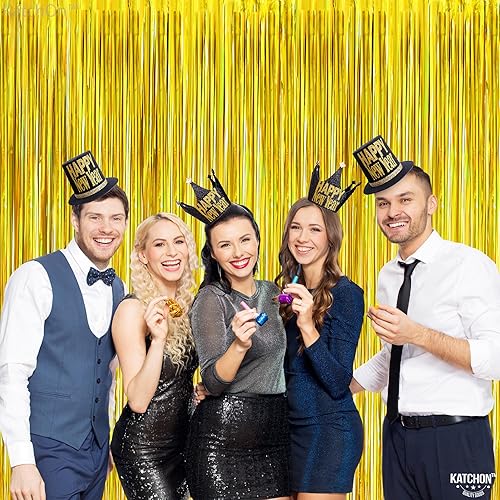 Miniatura 2 de KatchOn, Cortina holográfica dorada con flecos, tamaño grande, 3.2 x 8 pies, paquete de 2 cortinas de lámina dorada, decoraciones de fiesta de