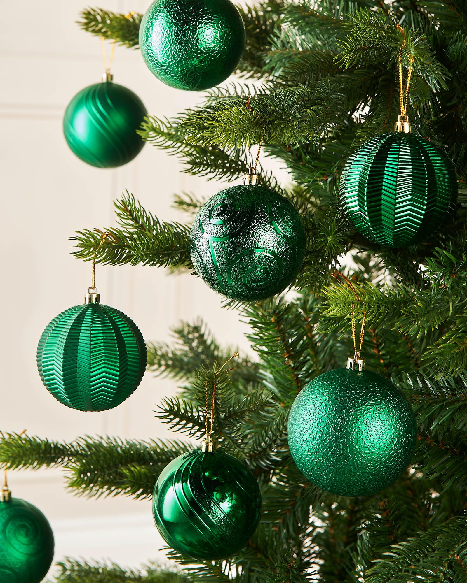 Werchristmas Christmas Green Shatterproof Baubles