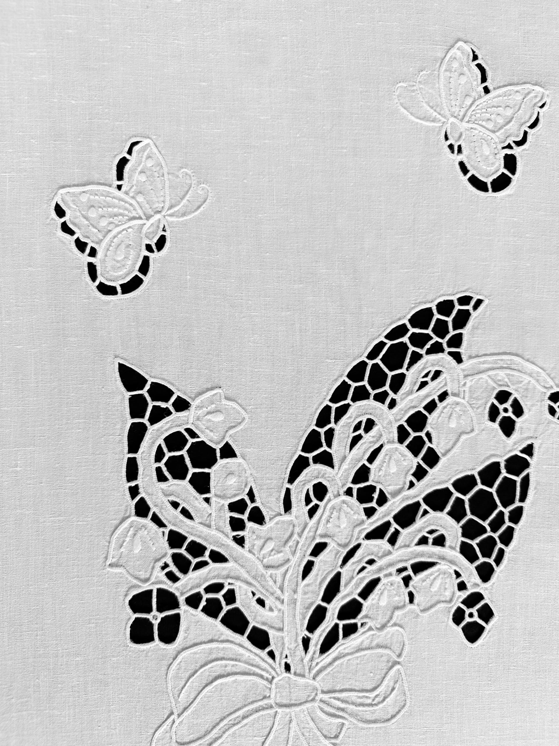 Zenoni & Colombi Coppia di Tende Ricamate a mano Fenice Made in Italy Misto Lino Varie Dimensioni (58x240)