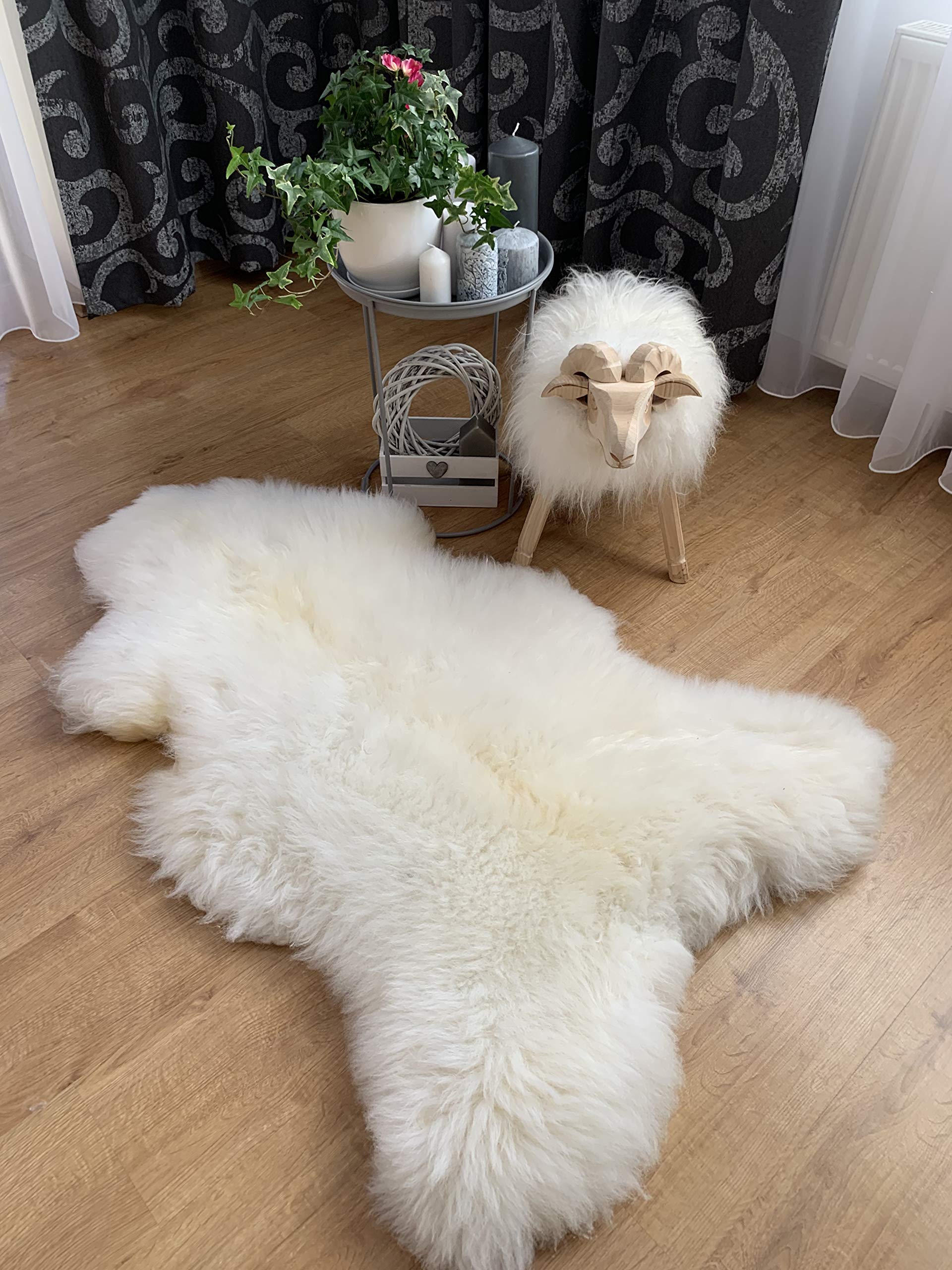 Peau d'agneau véritable non cisaillée Grand – Poils longs denses en peau de mouton véritable jusqu'à 10 cm – Tapis de cheminée, couverture en peau de mouton – Blanc