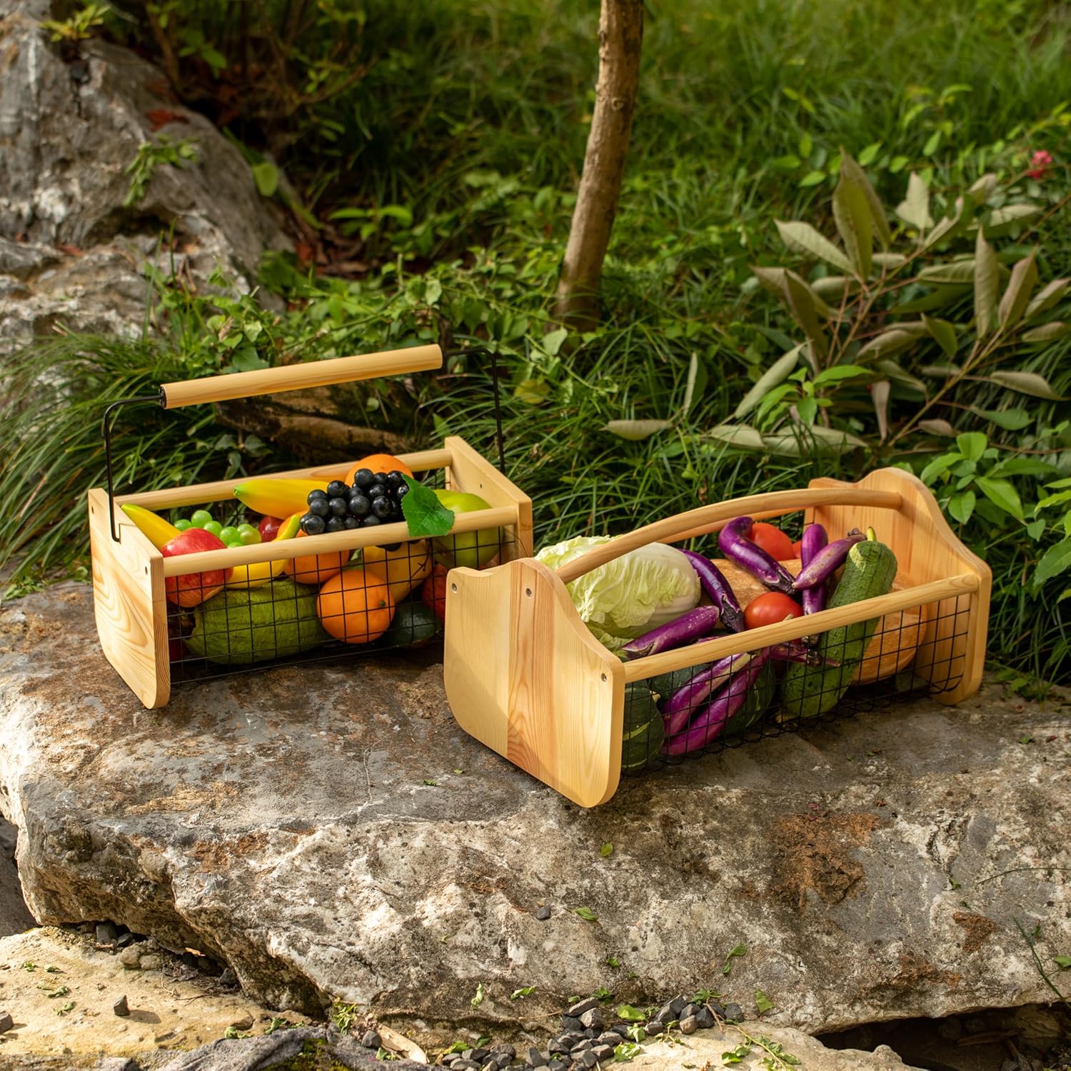 Gardenised Vintage Harvest Basket Pine Wood & Metal Mesh Wire Design Wooden Frame with Straight Handle for Fruits Vegetables Kitchen Organization Decorative Storage Home Décor & Garden Display