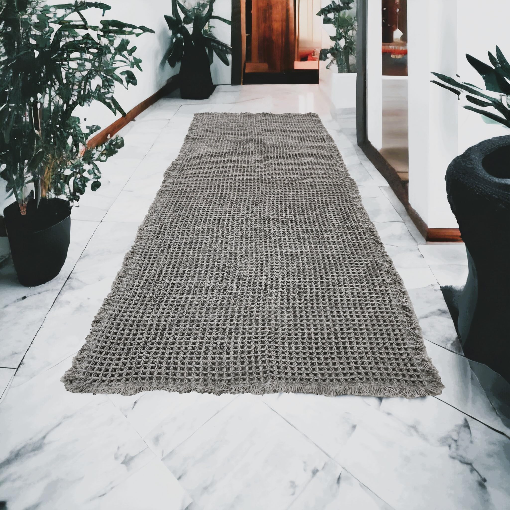 Tapis de bain gaufré gris pour sortie de douche ou couloir de spa