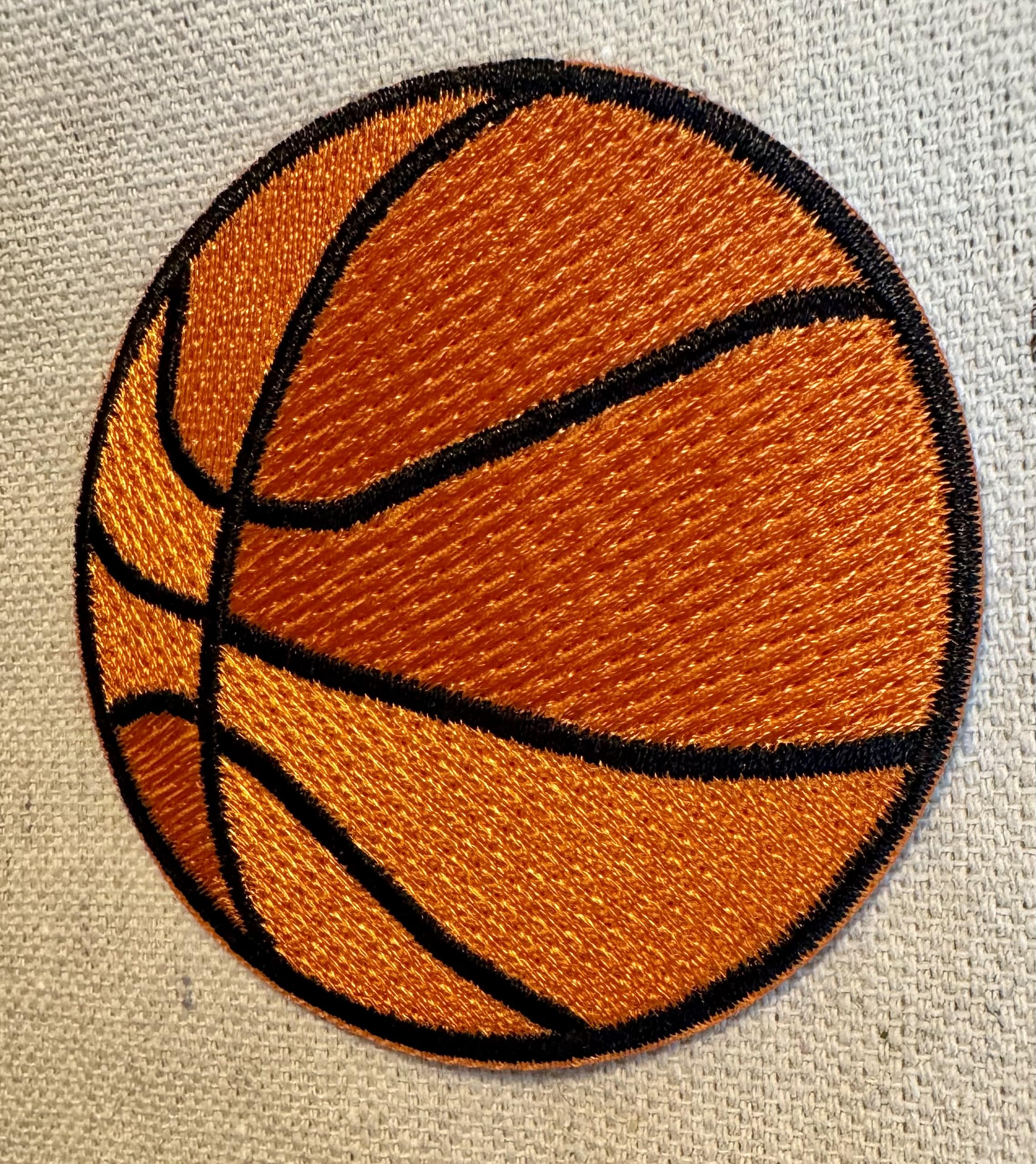 Pallone Da Calcio E Logo Delle Ali, Distintivo Della Squadra Di Calcio 644408 1866 - Foto 3