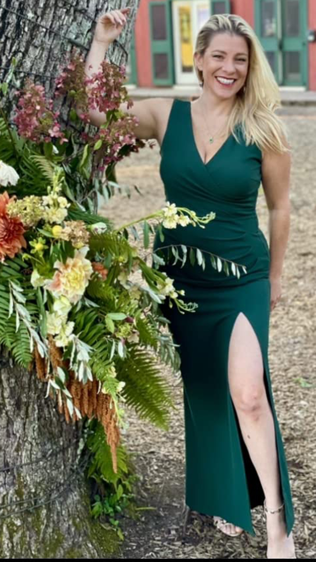green emerald velvet dress Amazon.com: WOOSEA Women's Crew Neck Sleeveless Split Bodycon Mermaid Evening  Cocktail Long Dress Royal Blue : Clothing, Shoes & Jewelry main image 0