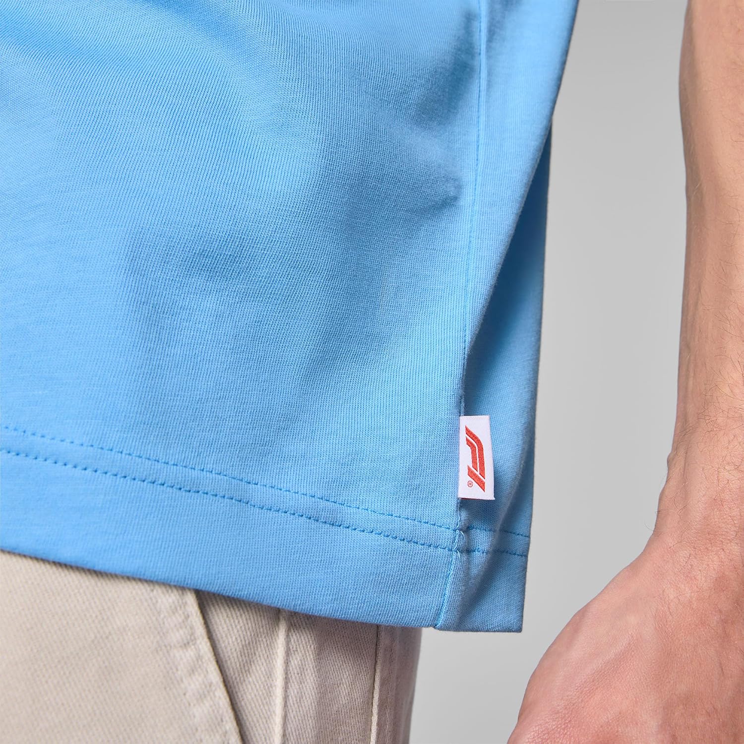 Formula 1 Heritage Logo Tshirt - Image 9