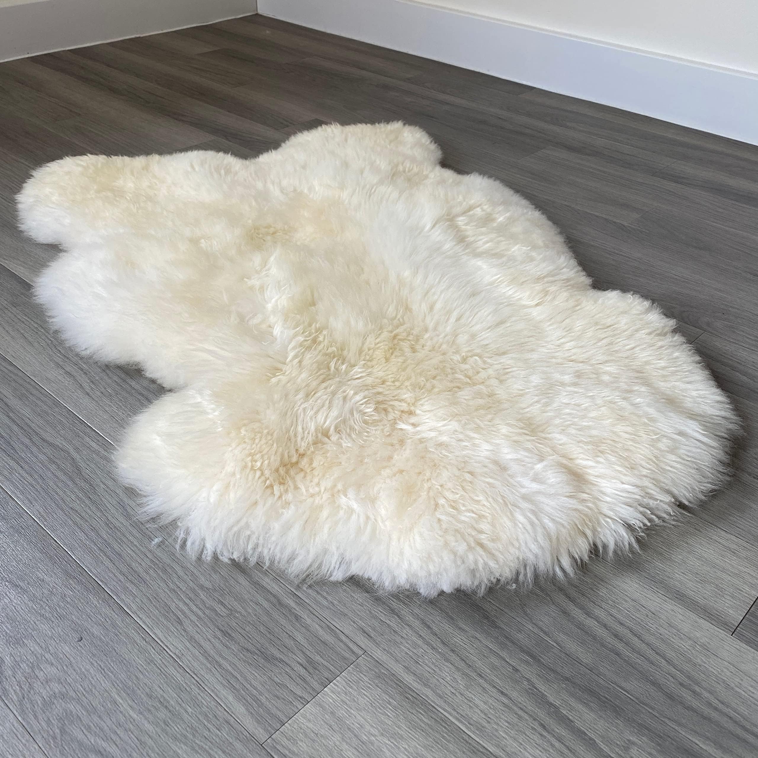 Arthur Cameron - Genuine Double-Fleece Sheepskin Rug with a Natural Suede Backing - Non-Allergenic, Extra Thick & Dense Wool with a Soft, Fluffy Texture