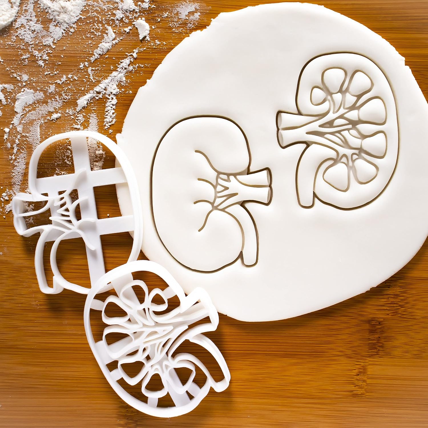 Set of 2 Kidney cookie cutters (Designs: External and Internal Kidney), 2 pieces - Bakerlogy