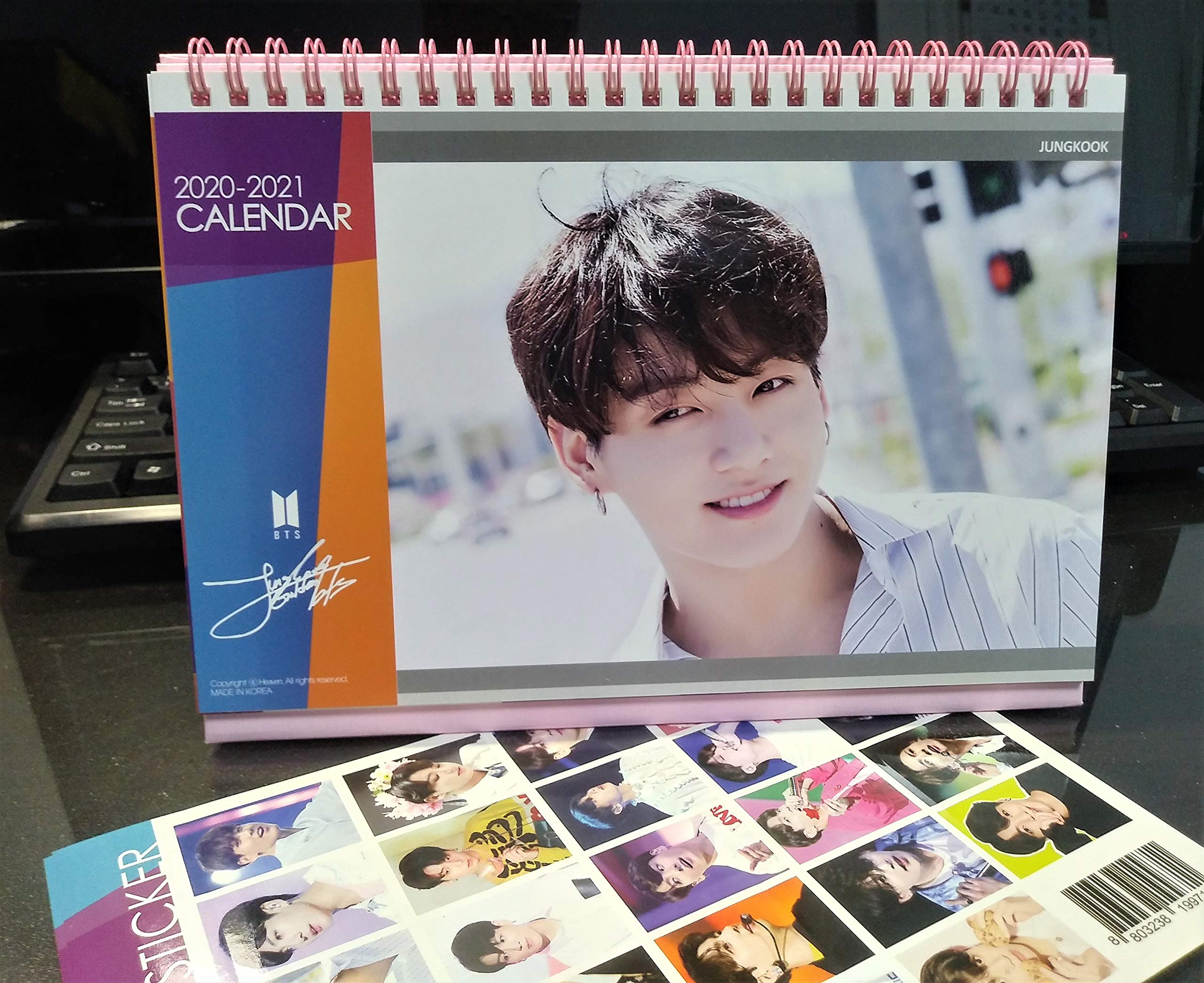 BTS Desk Calendar 2020-2021 with Stickers Set (Jungkook)