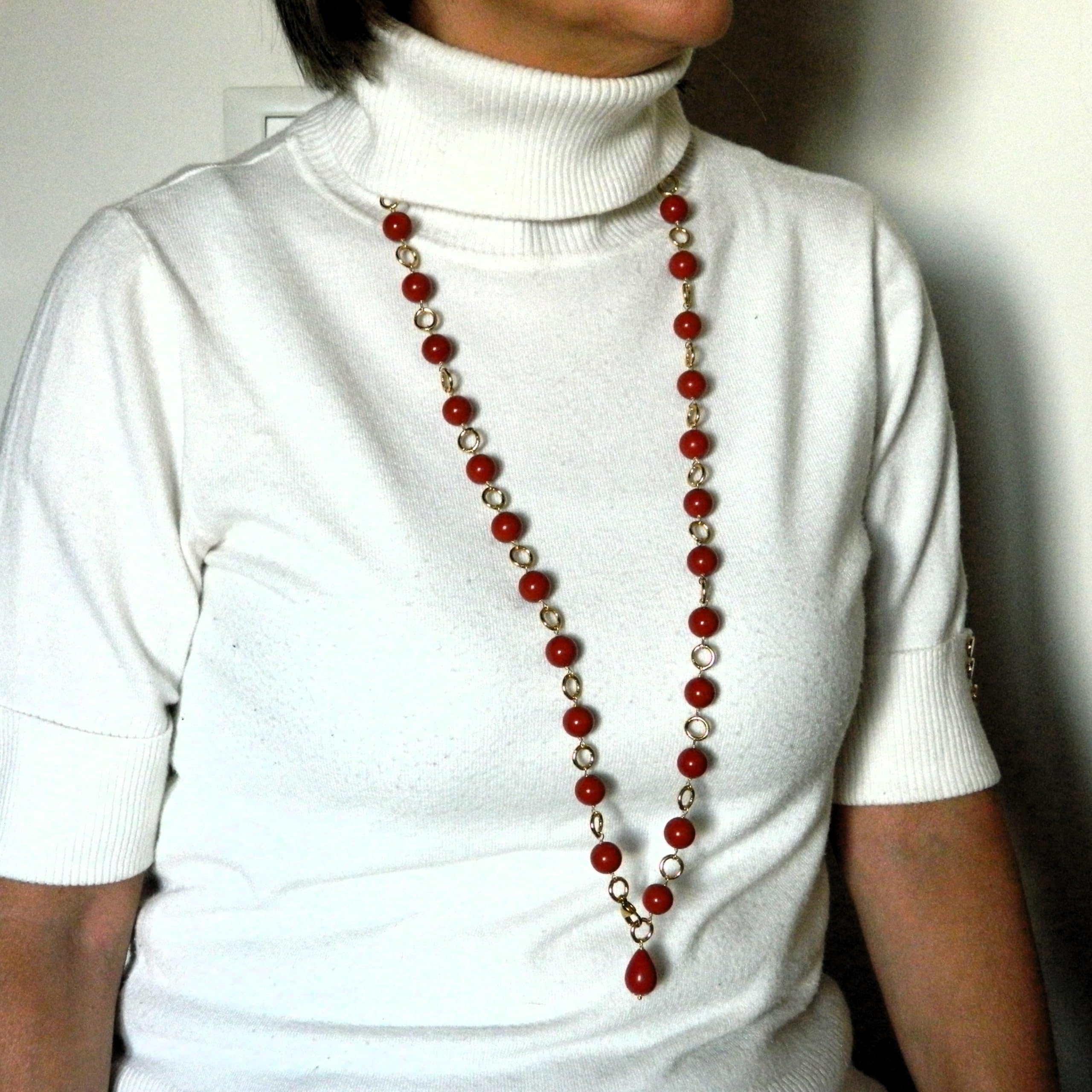 DodiGioielli Collana Lunga Donna con Pasta di Corallo Rosso Sardegna e Anellini Dorati, Goccia Pendente, 92 cm, Made in Italy