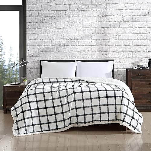Eddie Bauer - Manta tamaño King, manta de cama de felpa ultrasuave con reverso de borrego sintético, manta para sofá y cama (Bunkhouse Plaid White)